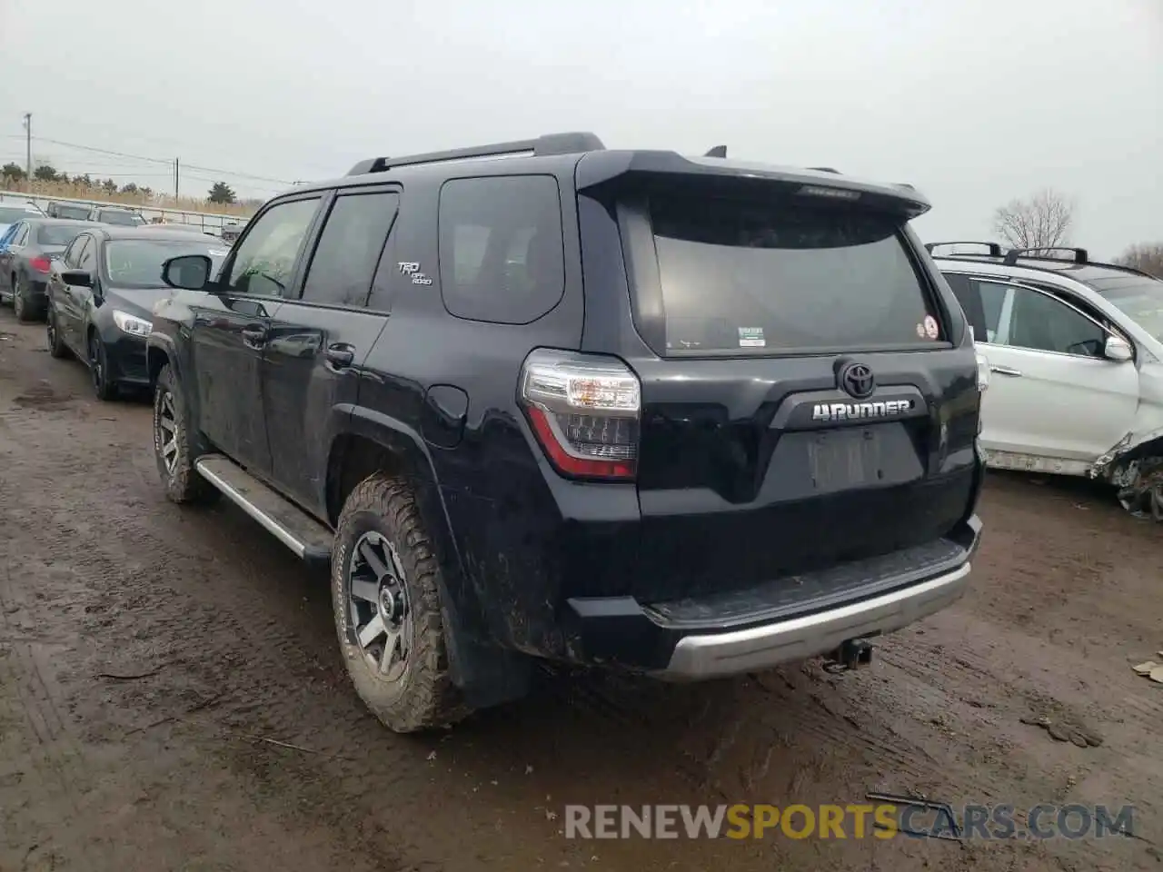 3 Фотография поврежденного автомобиля JTEBU5JR2K5710624 TOYOTA 4RUNNER 2019