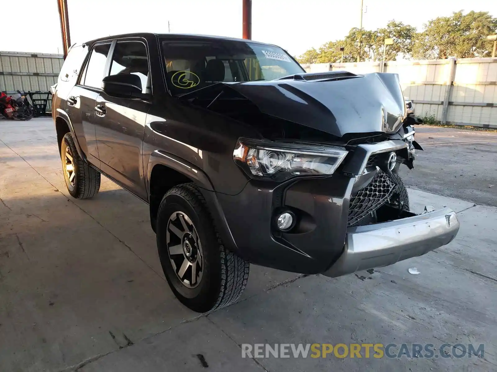 1 Photograph of a damaged car JTEBU5JR2K5711210 TOYOTA 4RUNNER 2019