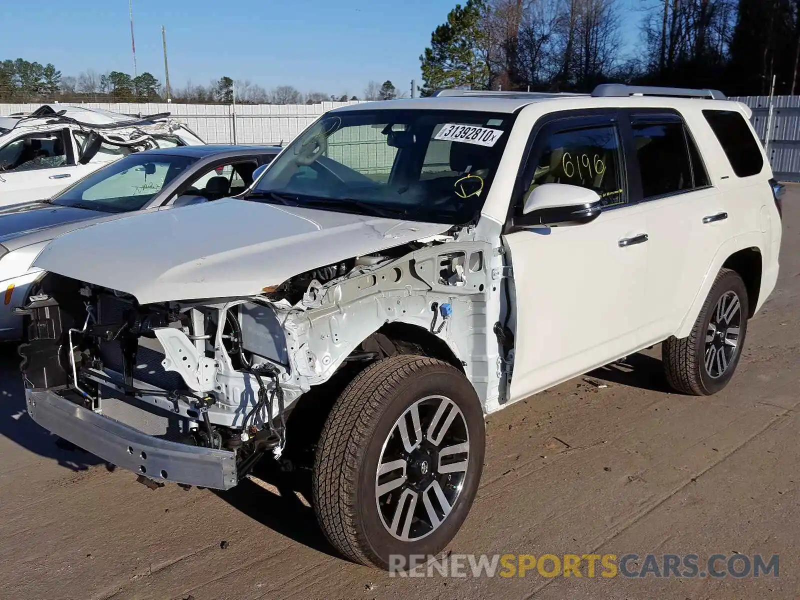 2 Photograph of a damaged car JTEBU5JR2K5715001 TOYOTA 4RUNNER 2019