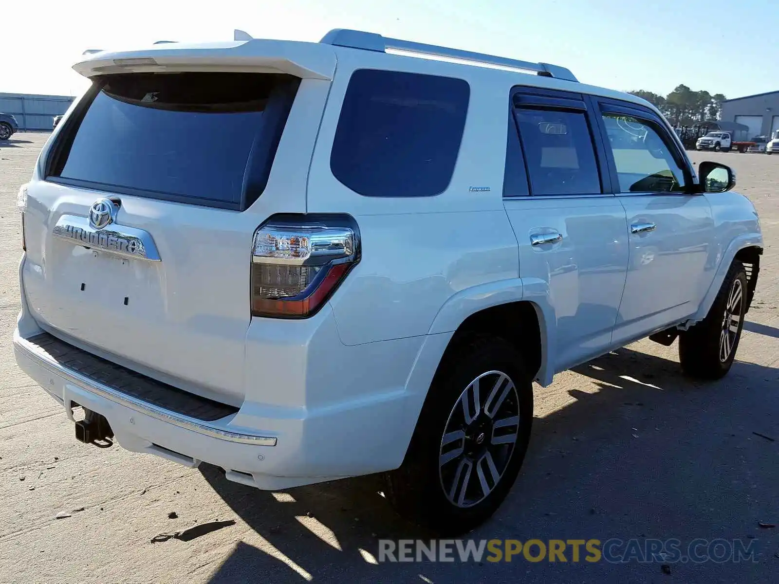 4 Фотография поврежденного автомобиля JTEBU5JR2K5715001 TOYOTA 4RUNNER 2019