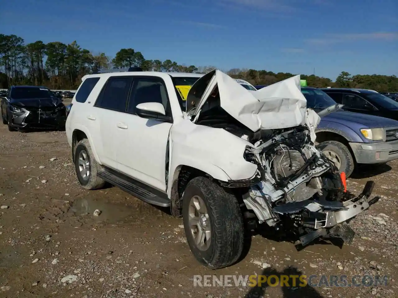 1 Фотография поврежденного автомобиля JTEBU5JR2K5717959 TOYOTA 4RUNNER 2019