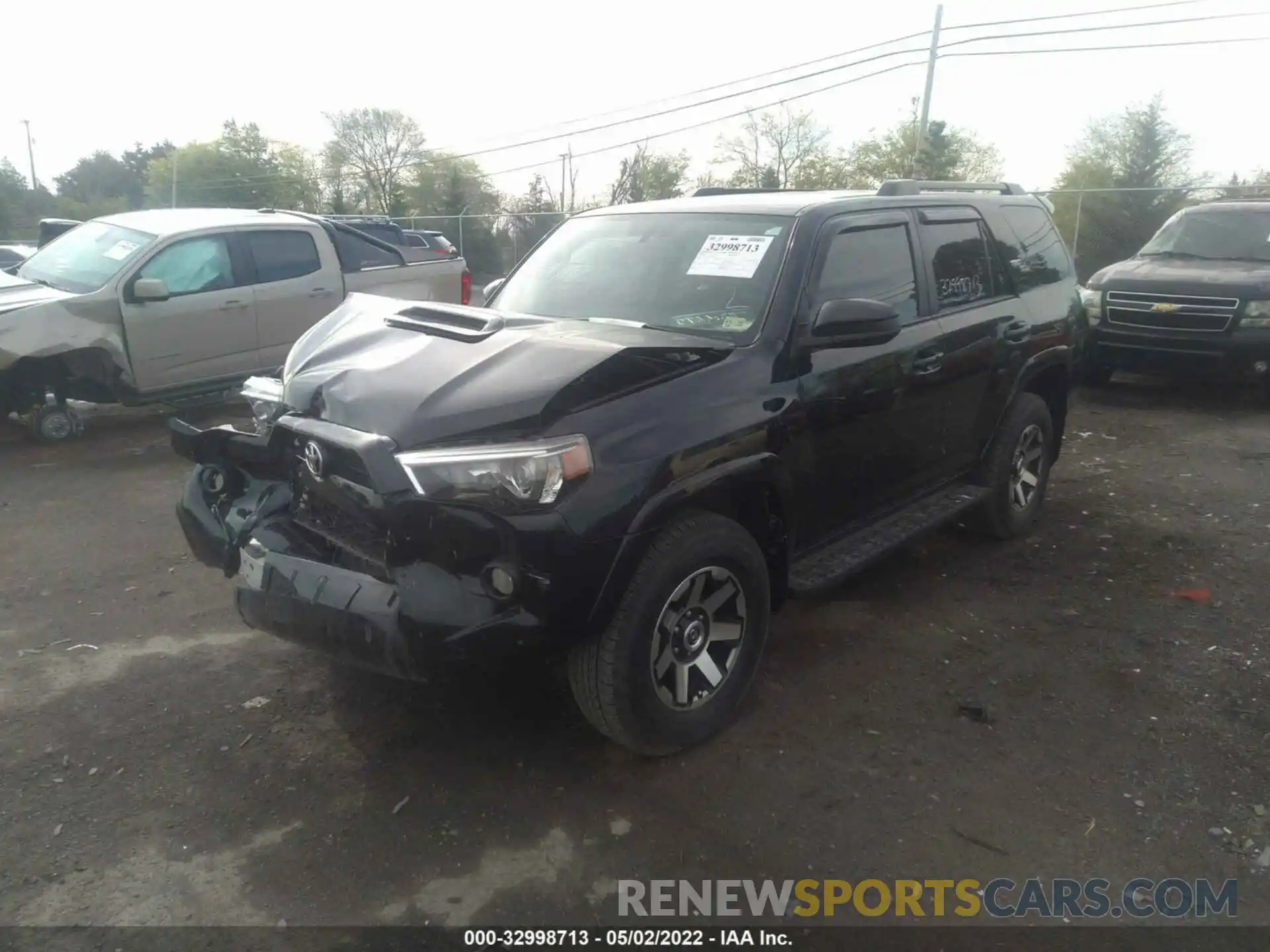 2 Photograph of a damaged car JTEBU5JR2K5718450 TOYOTA 4RUNNER 2019