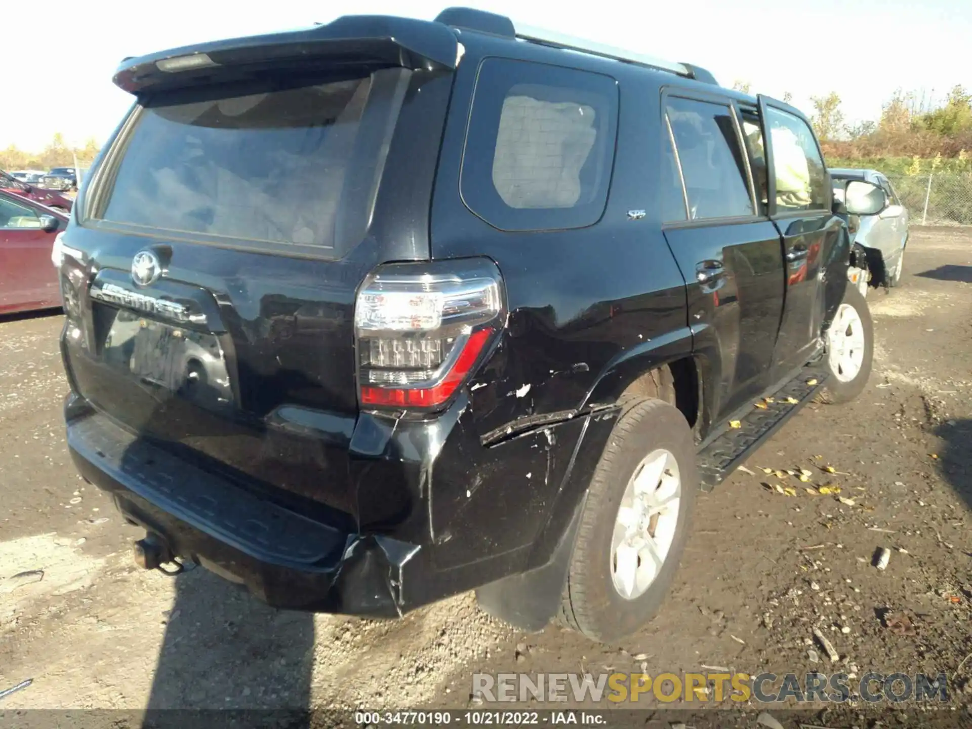 4 Фотография поврежденного автомобиля JTEBU5JR2K5720411 TOYOTA 4RUNNER 2019