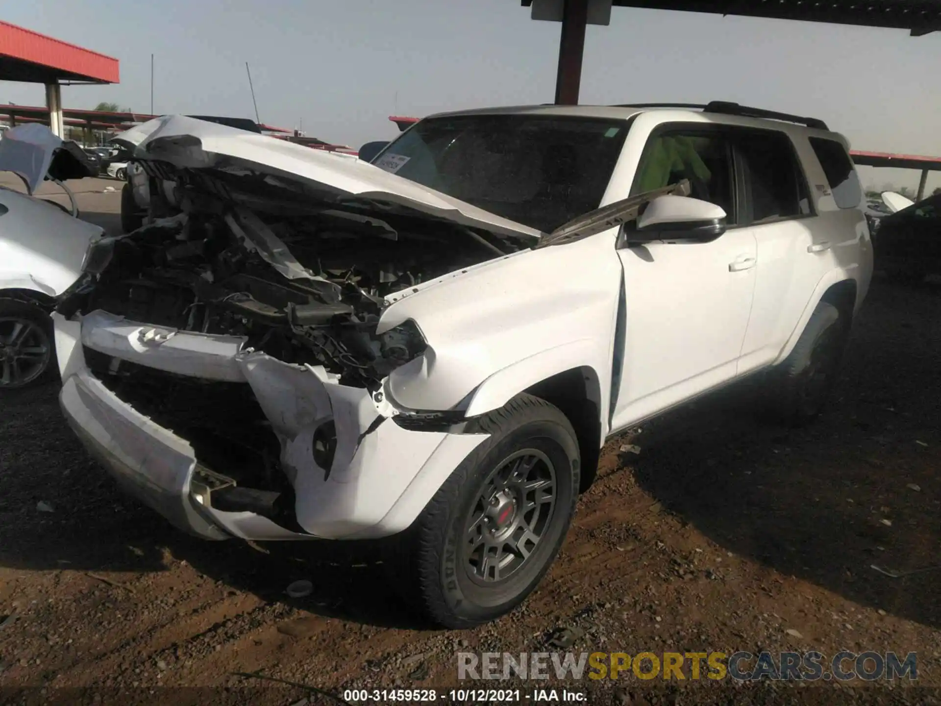 2 Photograph of a damaged car JTEBU5JR2K5722112 TOYOTA 4RUNNER 2019