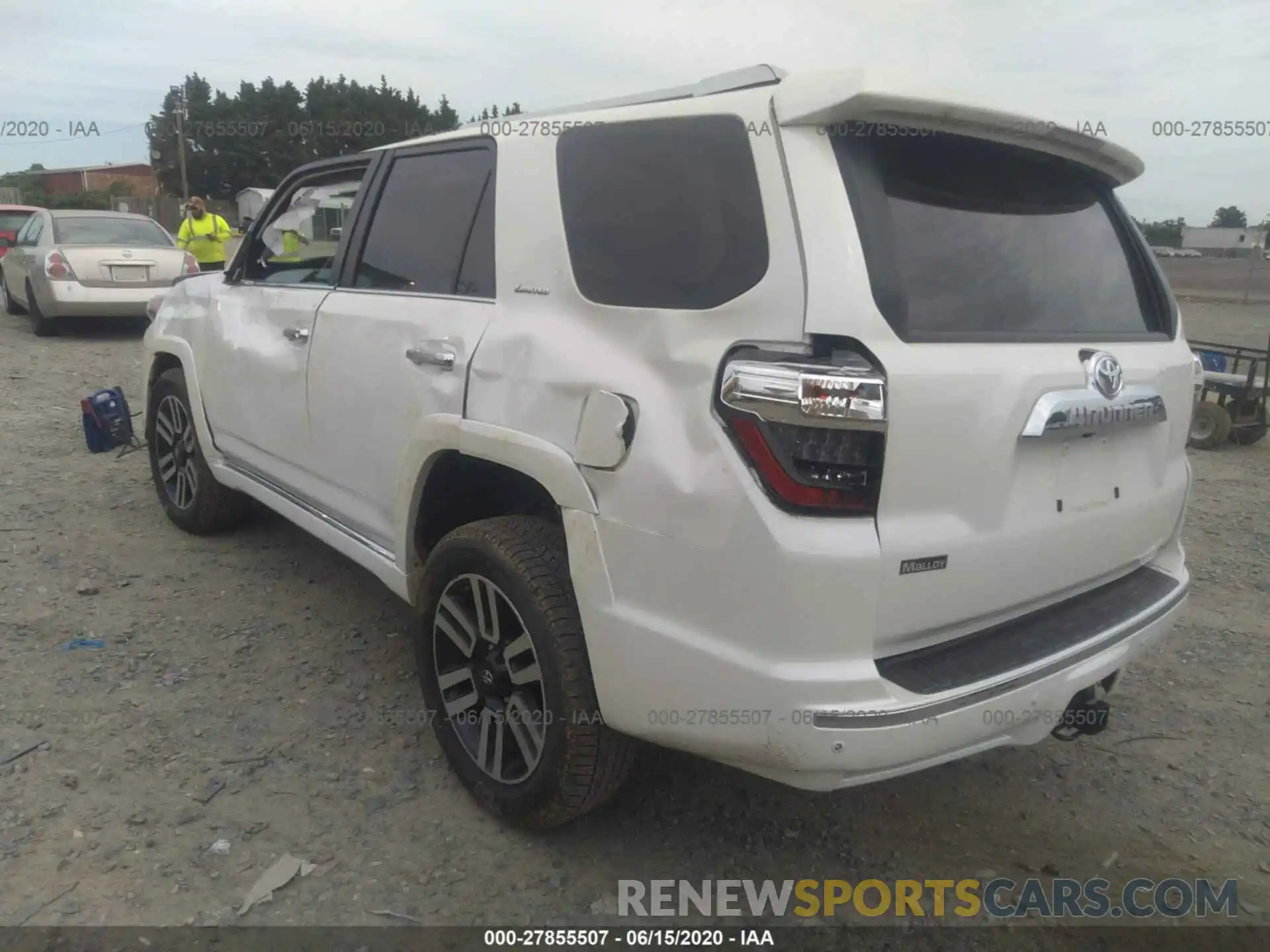 3 Фотография поврежденного автомобиля JTEBU5JR2K5722594 TOYOTA 4RUNNER 2019