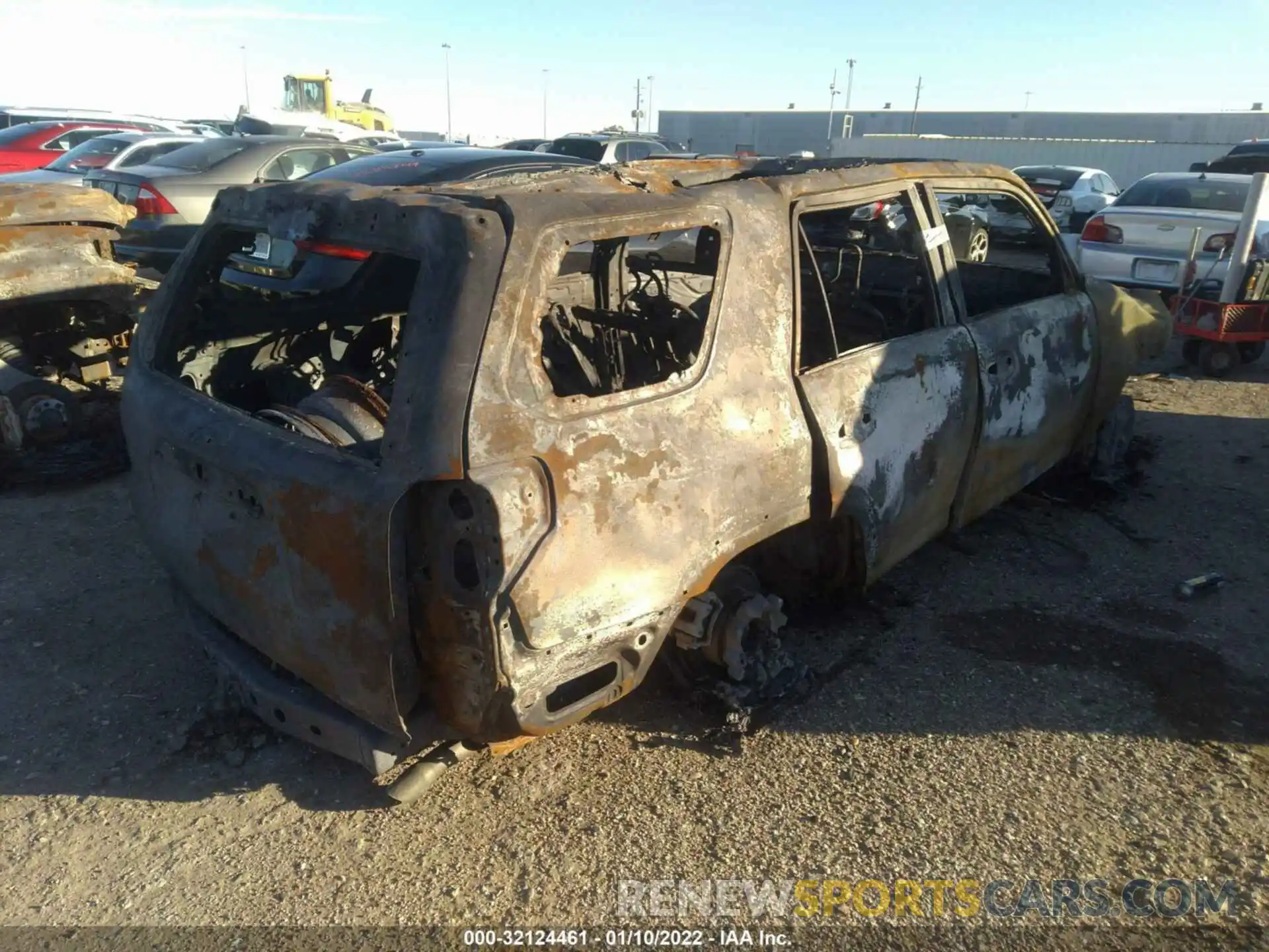 4 Photograph of a damaged car JTEBU5JR2K5723633 TOYOTA 4RUNNER 2019