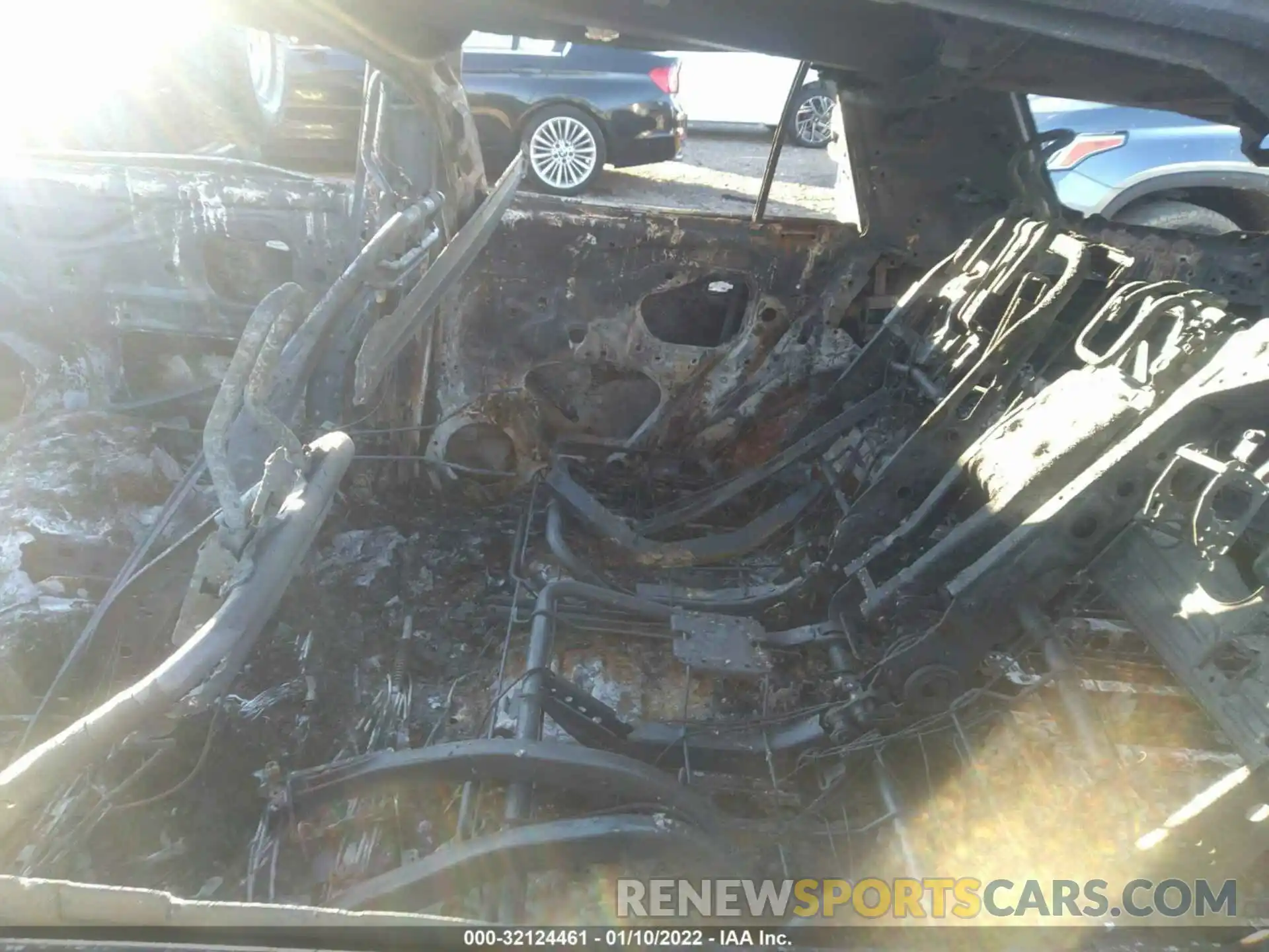 8 Photograph of a damaged car JTEBU5JR2K5723633 TOYOTA 4RUNNER 2019