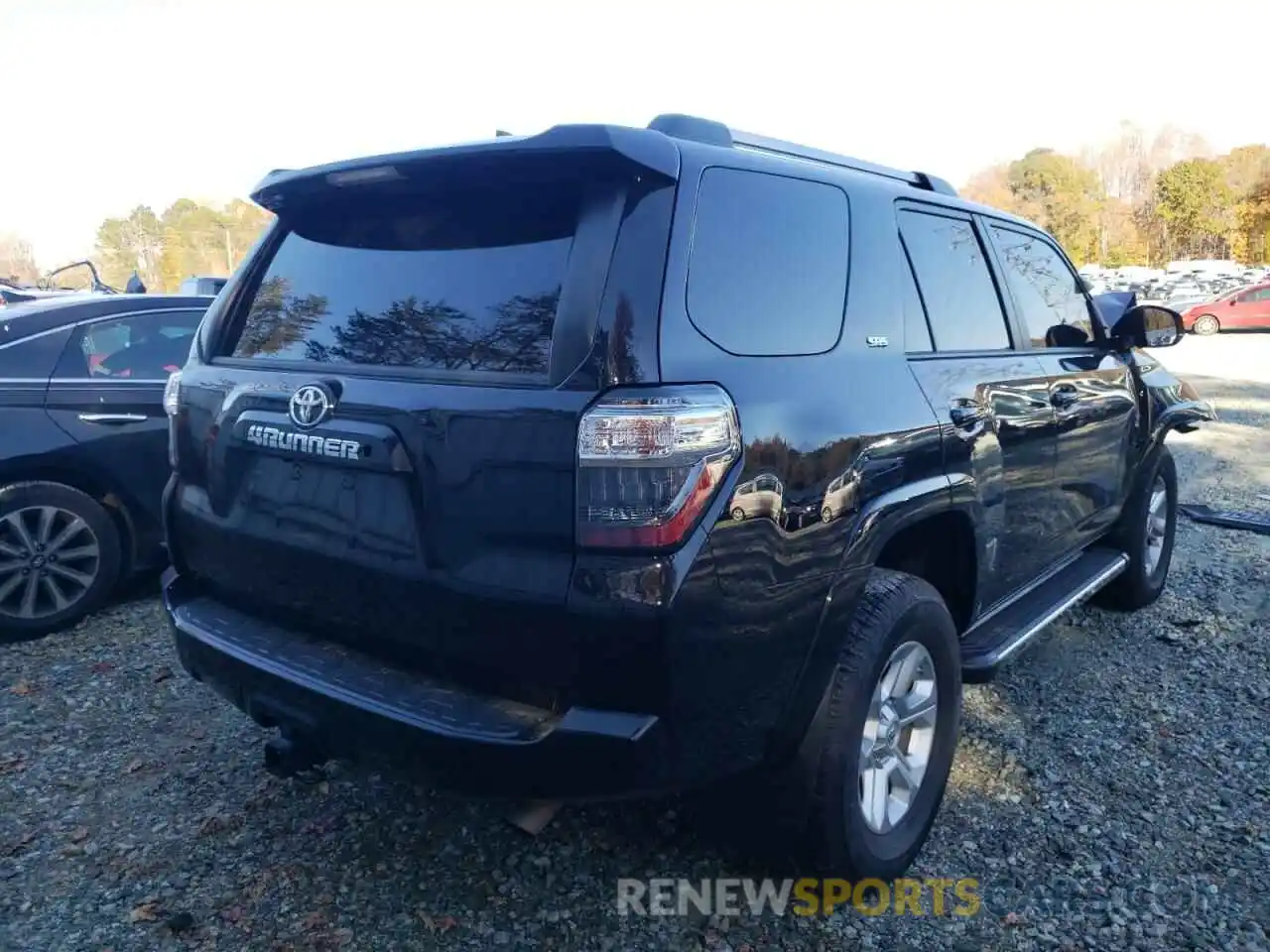 4 Фотография поврежденного автомобиля JTEBU5JR2K5724233 TOYOTA 4RUNNER 2019