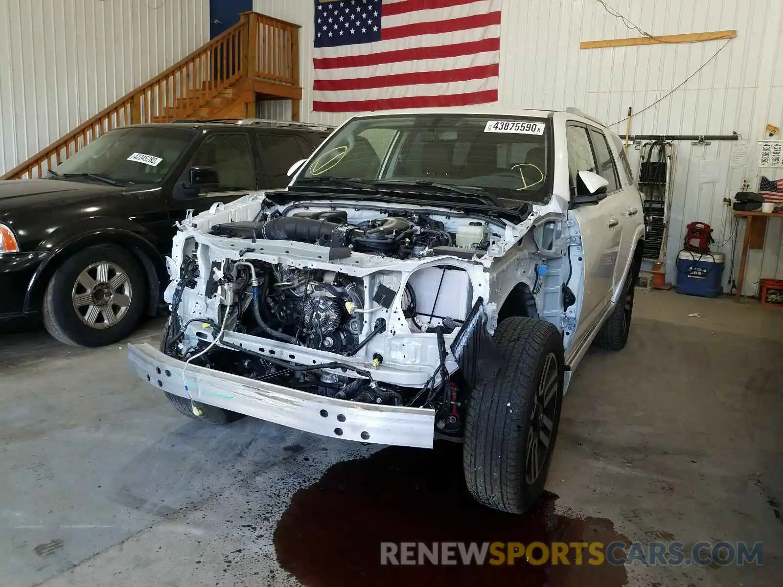 2 Photograph of a damaged car JTEBU5JR2K5727018 TOYOTA 4RUNNER 2019