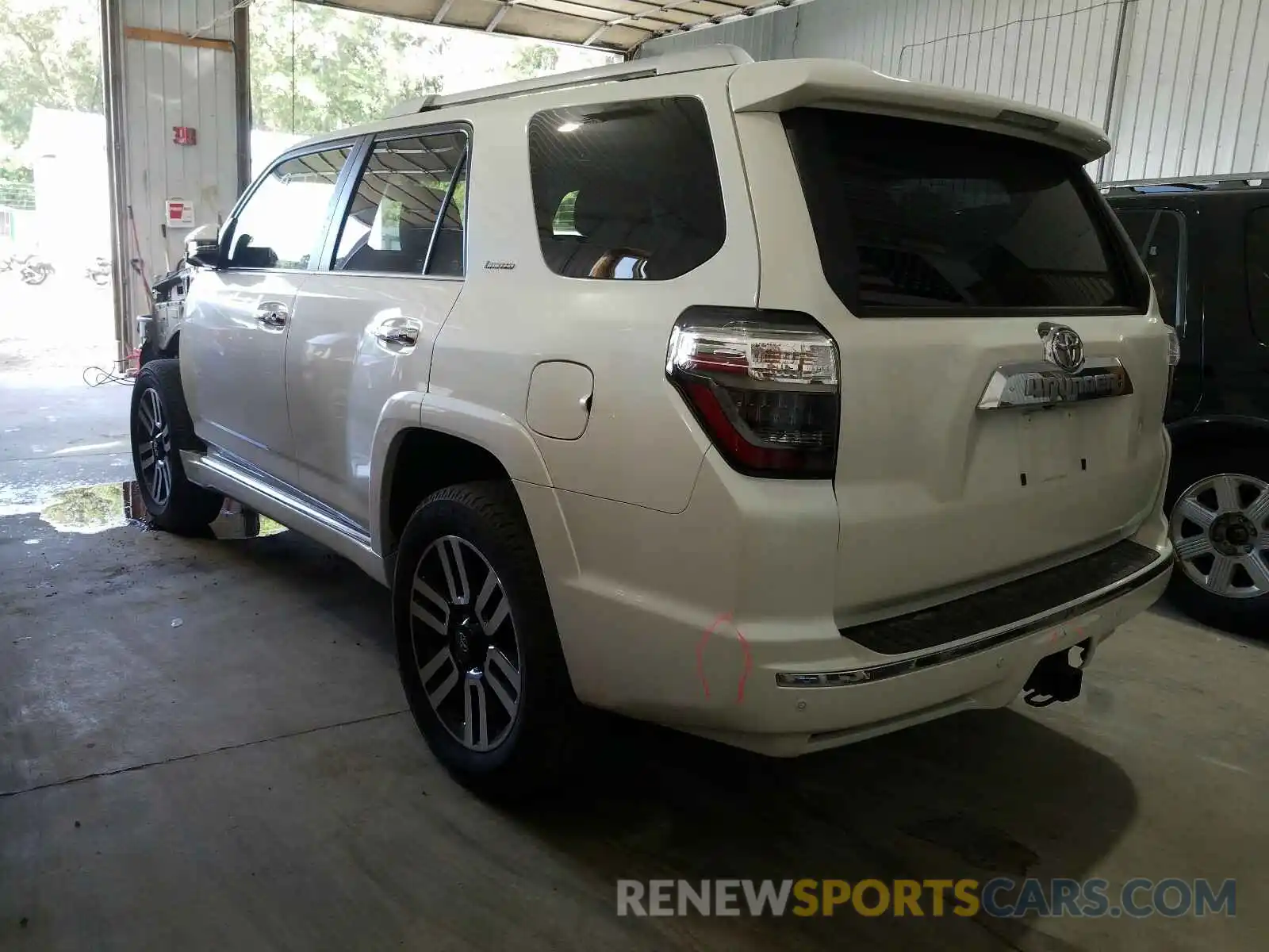 3 Photograph of a damaged car JTEBU5JR2K5727018 TOYOTA 4RUNNER 2019