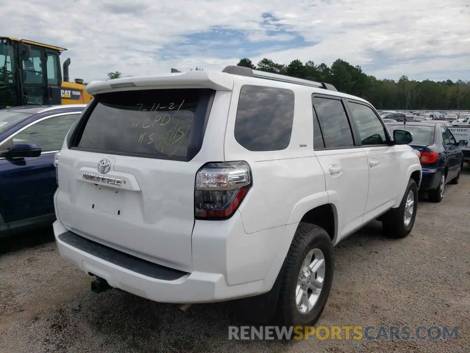 4 Фотография поврежденного автомобиля JTEBU5JR2K5727875 TOYOTA 4RUNNER 2019