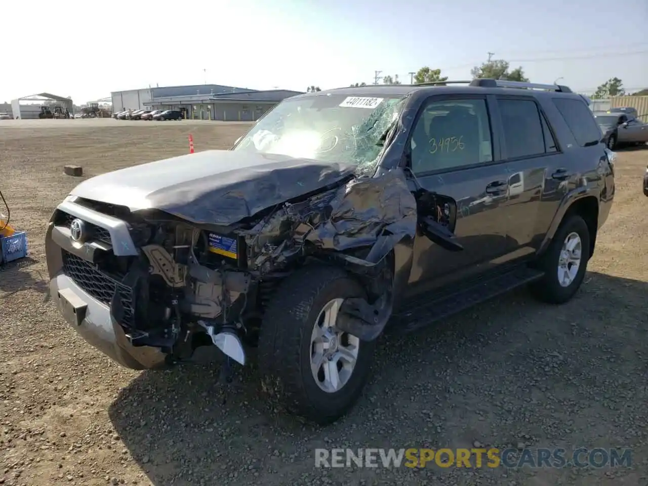 2 Photograph of a damaged car JTEBU5JR2K5728833 TOYOTA 4RUNNER 2019