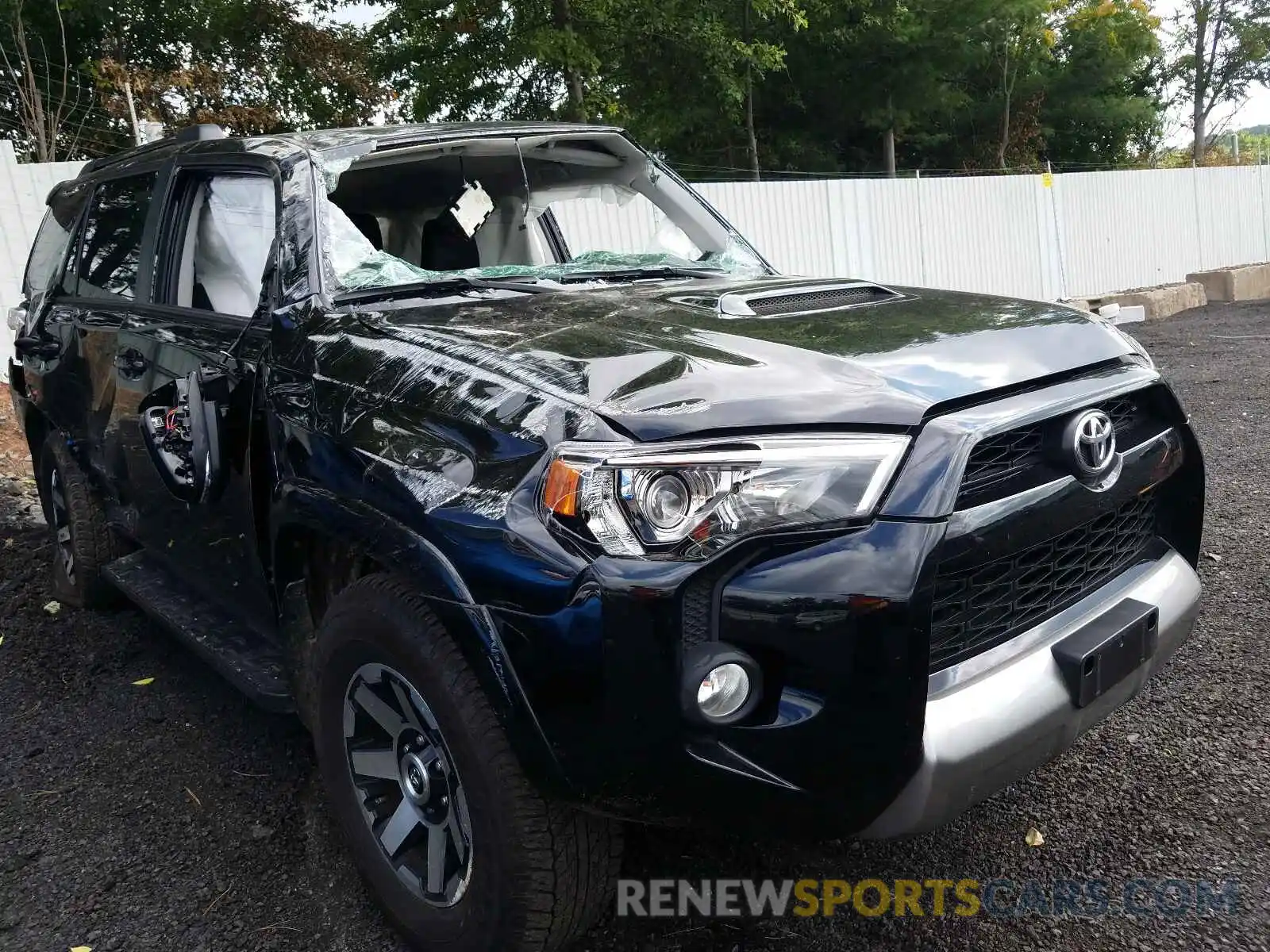 1 Photograph of a damaged car JTEBU5JR2K5729092 TOYOTA 4RUNNER 2019