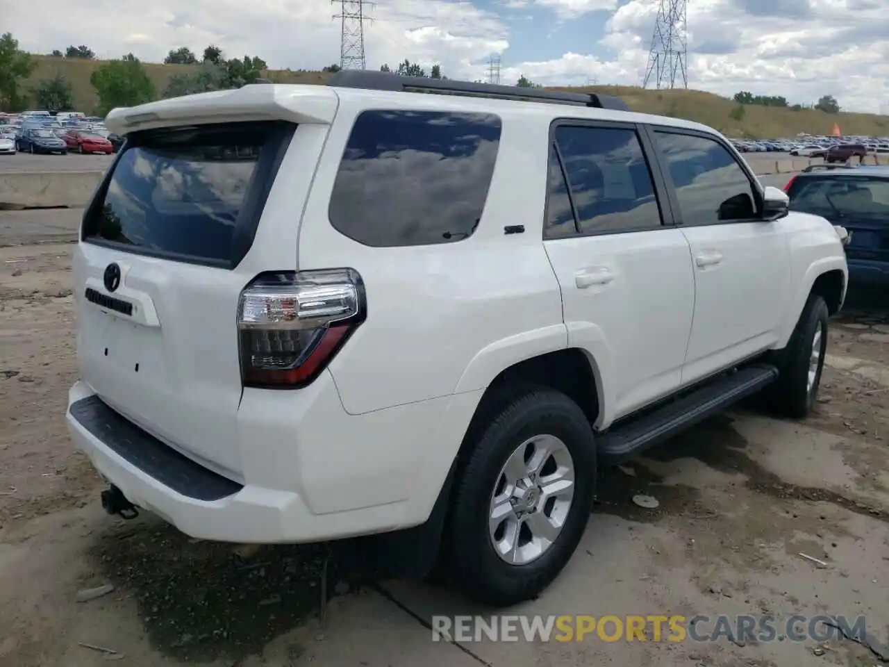 4 Photograph of a damaged car JTEBU5JR2K5734955 TOYOTA 4RUNNER 2019