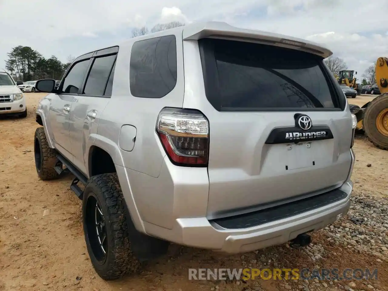 3 Фотография поврежденного автомобиля JTEBU5JR2K5734972 TOYOTA 4RUNNER 2019