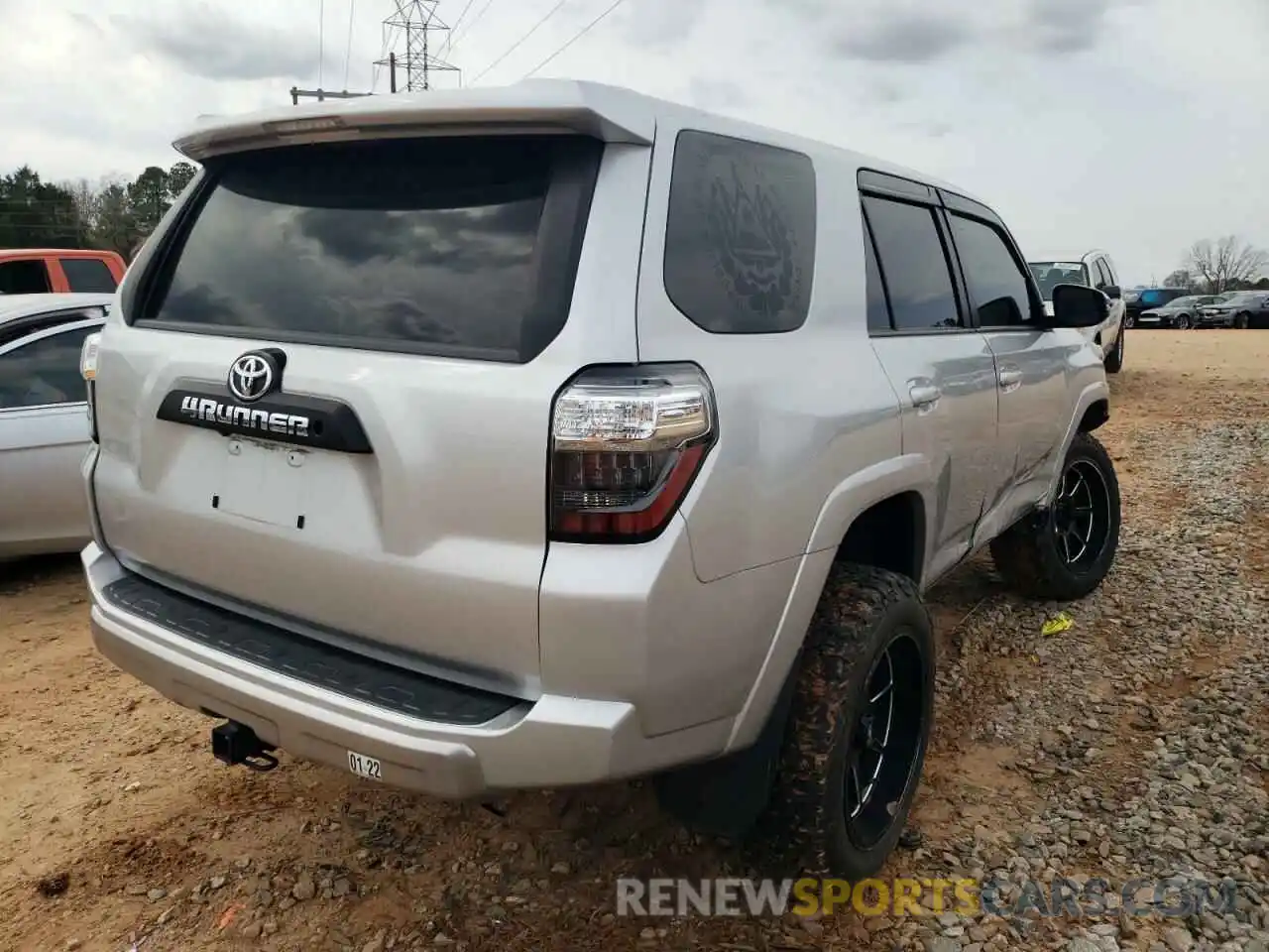 4 Фотография поврежденного автомобиля JTEBU5JR2K5734972 TOYOTA 4RUNNER 2019