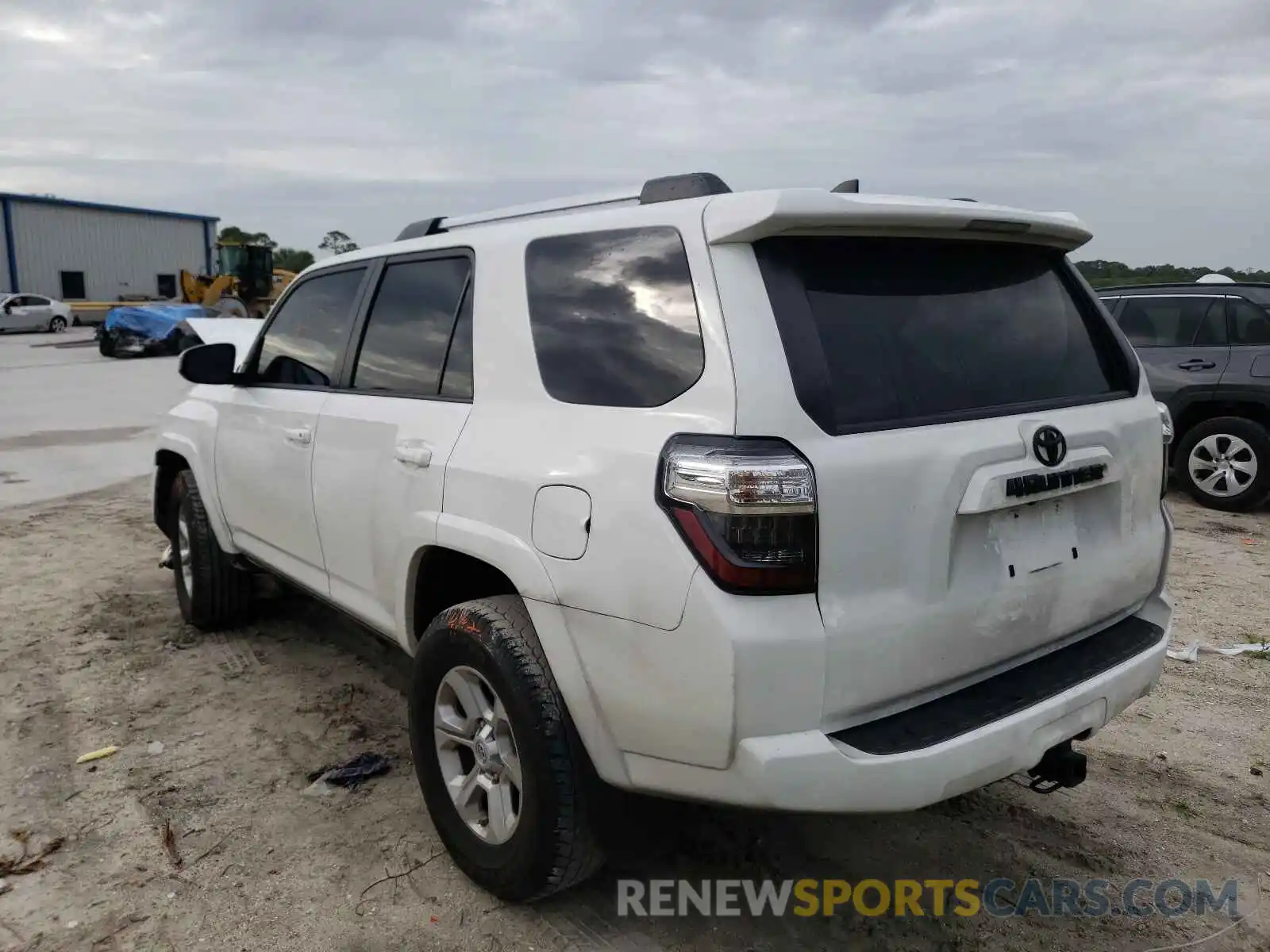 3 Photograph of a damaged car JTEBU5JR2K5735507 TOYOTA 4RUNNER 2019