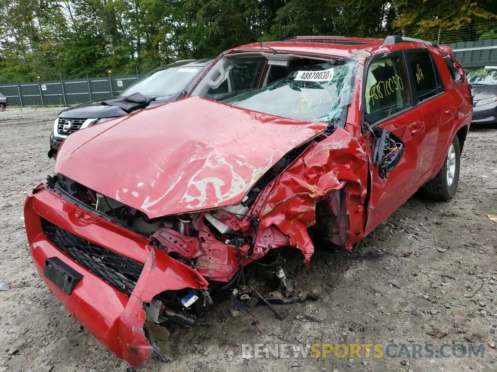 2 Photograph of a damaged car JTEBU5JR2K5736236 TOYOTA 4RUNNER 2019