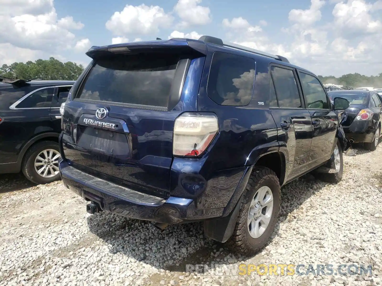 4 Фотография поврежденного автомобиля JTEBU5JR3K5610435 TOYOTA 4RUNNER 2019