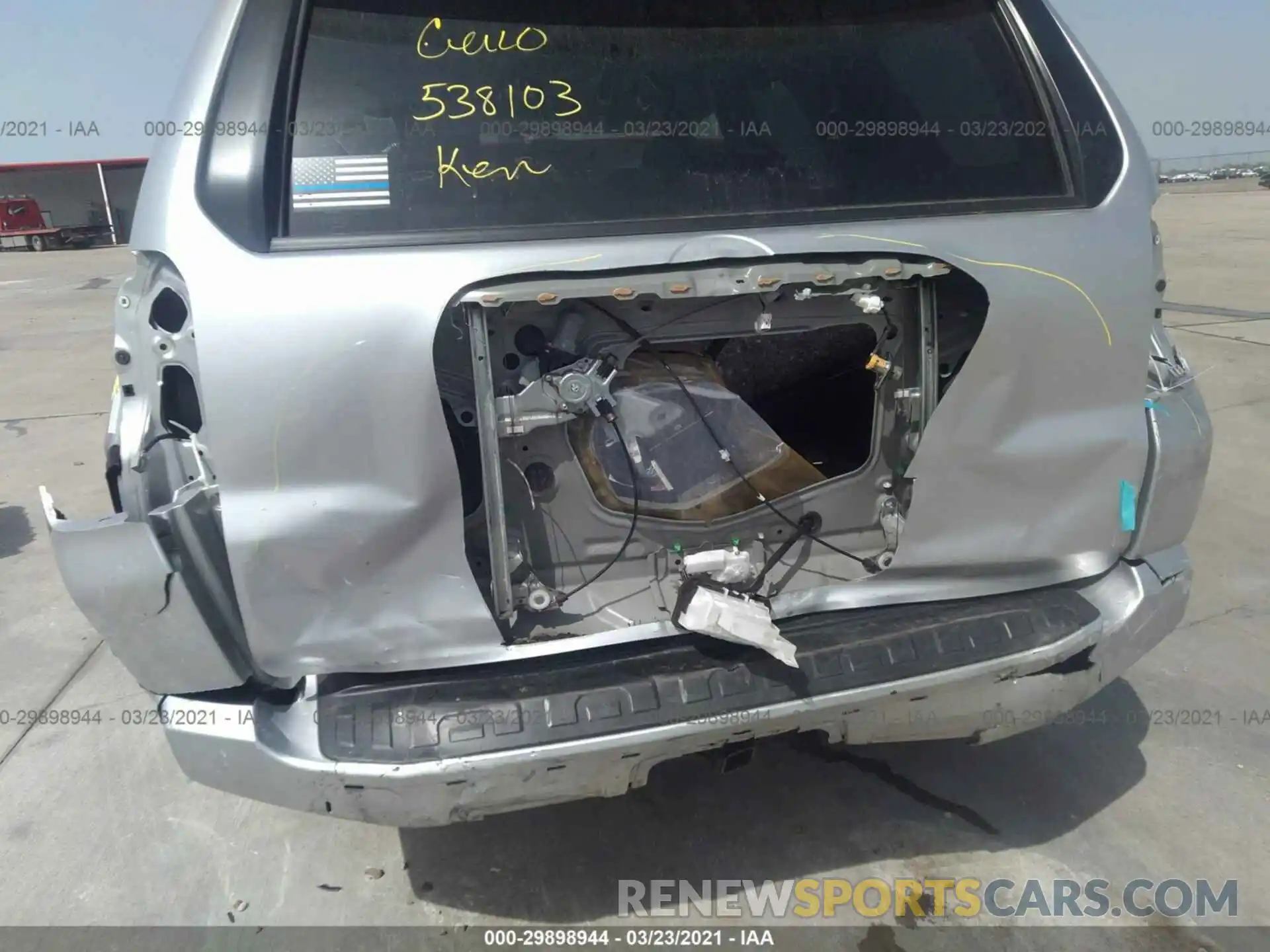 6 Photograph of a damaged car JTEBU5JR3K5613139 TOYOTA 4RUNNER 2019