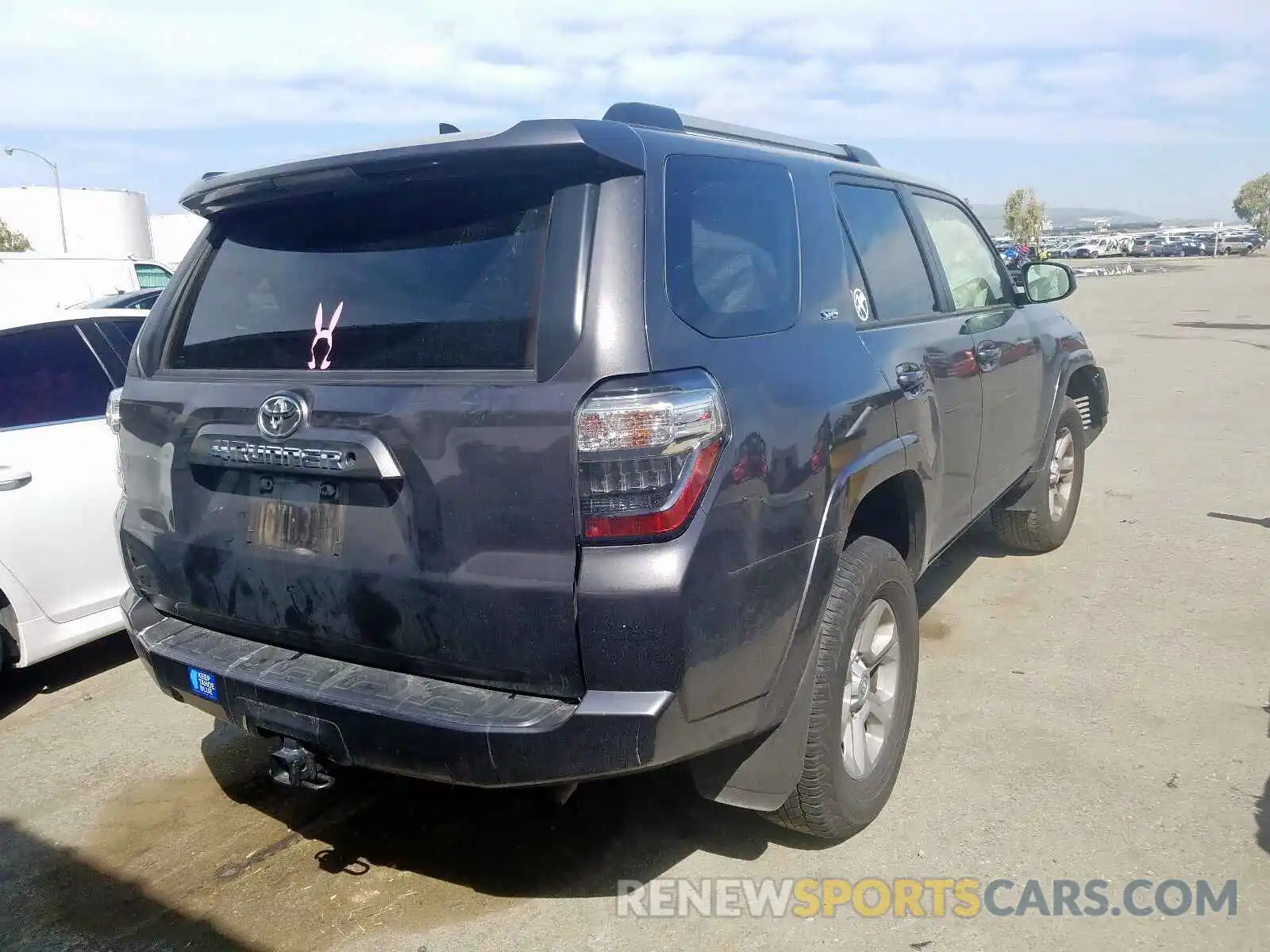 4 Фотография поврежденного автомобиля JTEBU5JR3K5614646 TOYOTA 4RUNNER 2019