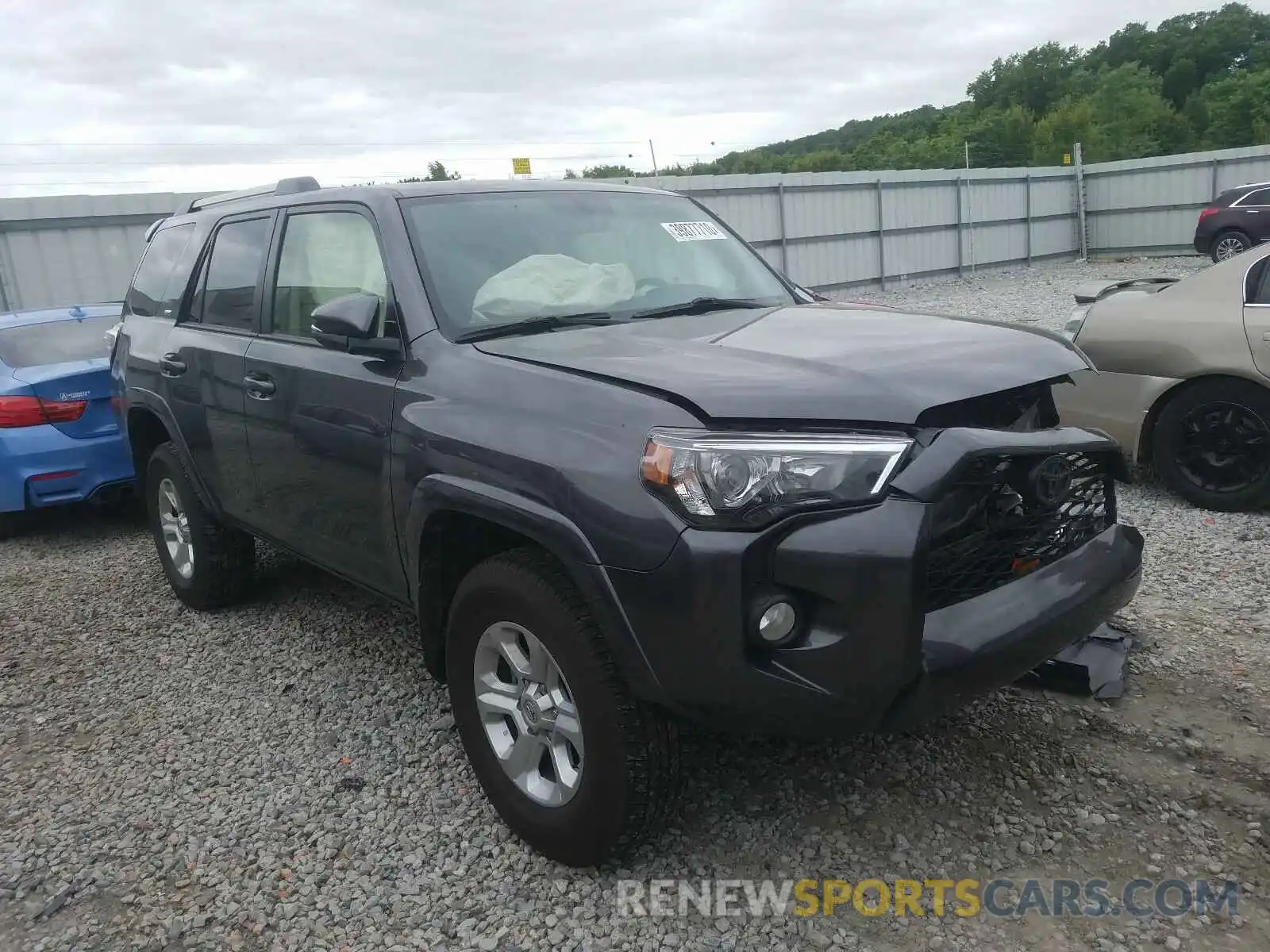 1 Photograph of a damaged car JTEBU5JR3K5615022 TOYOTA 4RUNNER 2019