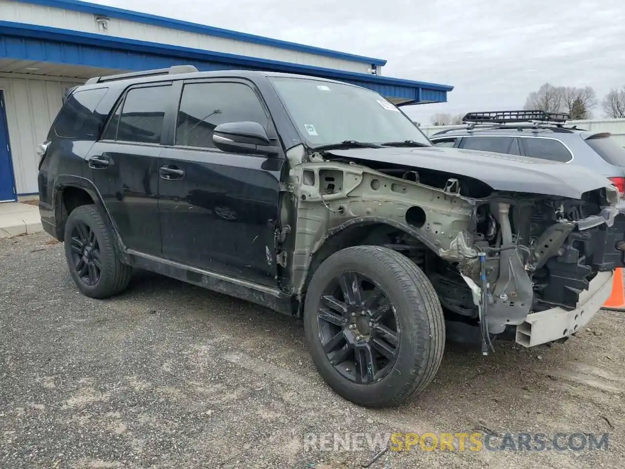 4 Фотография поврежденного автомобиля JTEBU5JR3K5626179 TOYOTA 4RUNNER 2019