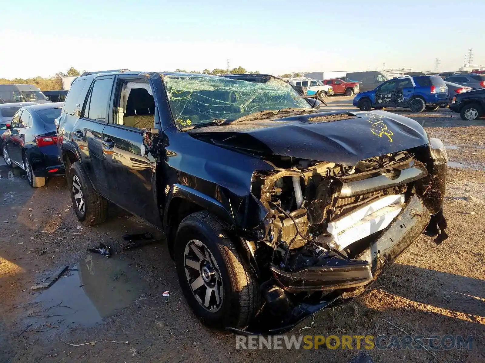 1 Photograph of a damaged car JTEBU5JR3K5627512 TOYOTA 4RUNNER 2019