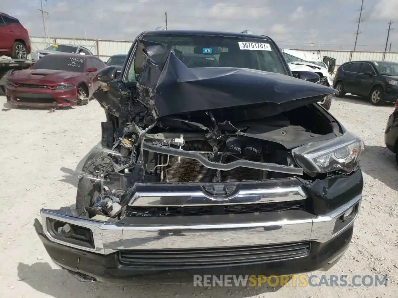 7 Photograph of a damaged car JTEBU5JR3K5627624 TOYOTA 4RUNNER 2019