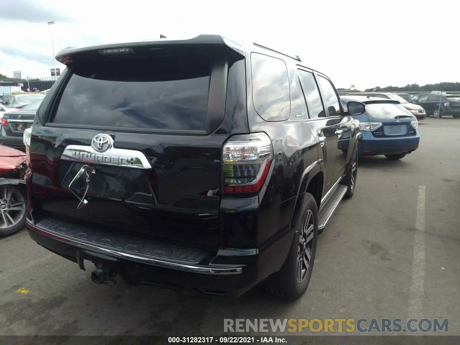 4 Photograph of a damaged car JTEBU5JR3K5629826 TOYOTA 4RUNNER 2019