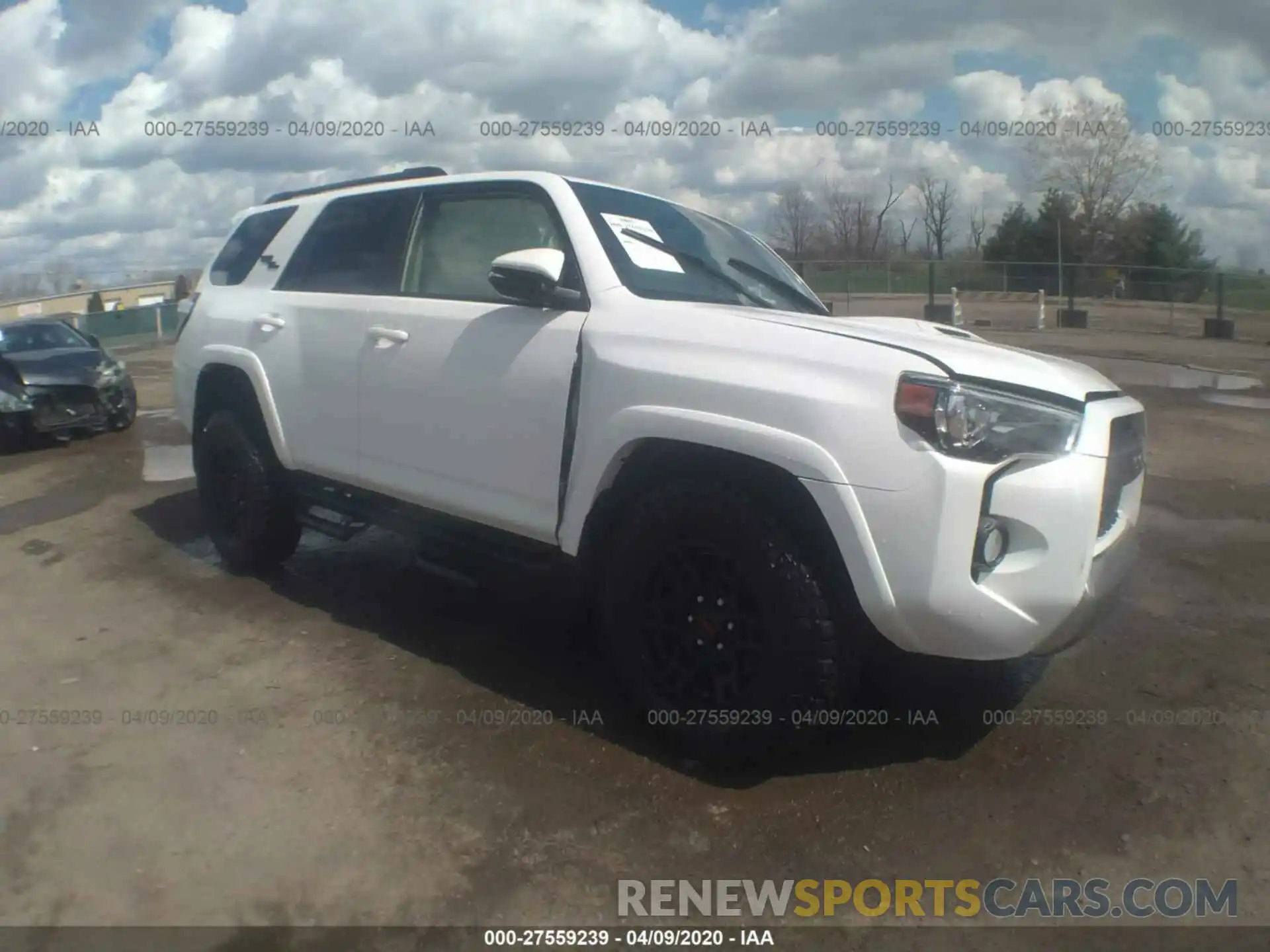 1 Photograph of a damaged car JTEBU5JR3K5632774 TOYOTA 4RUNNER 2019