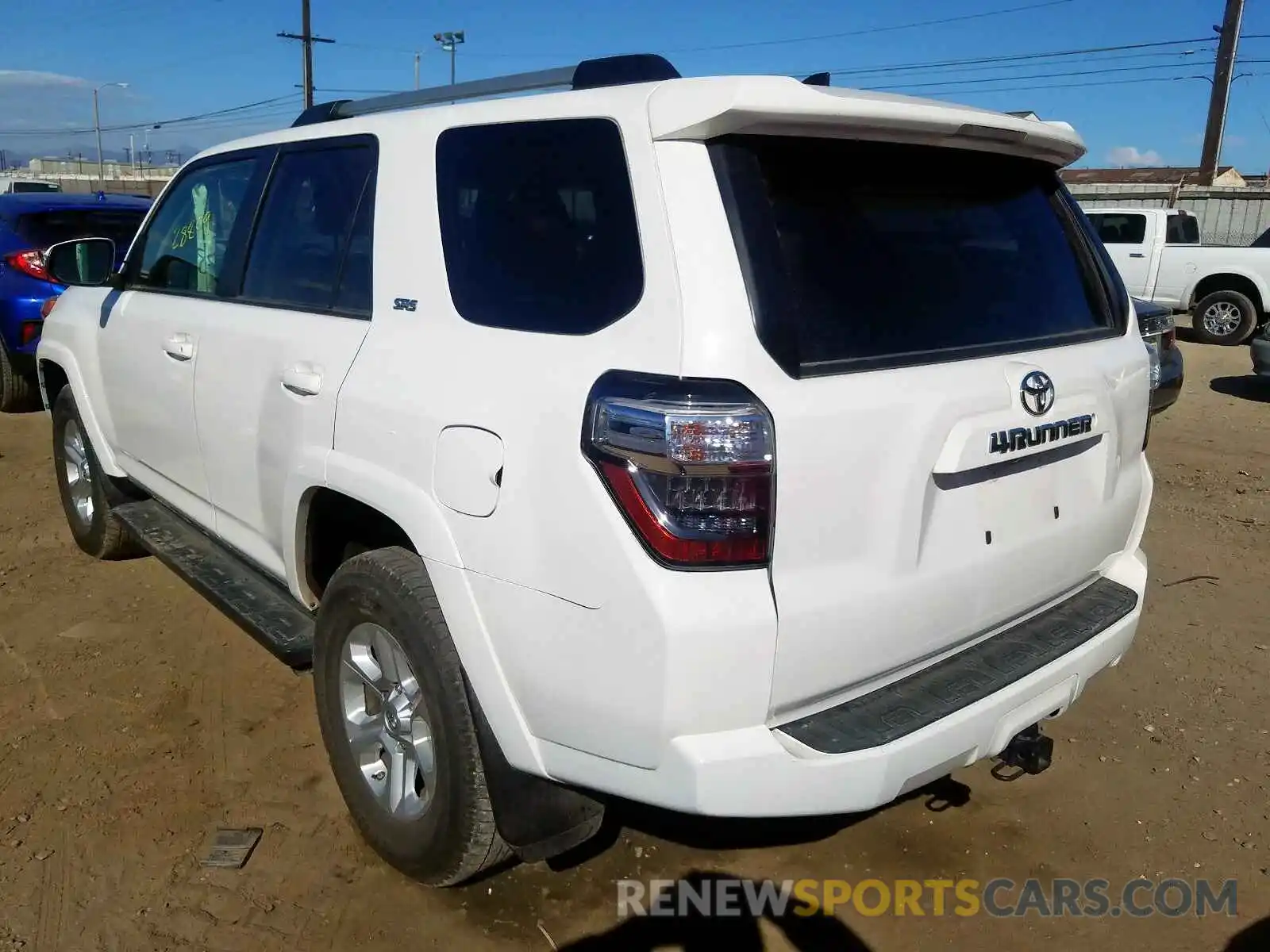 3 Фотография поврежденного автомобиля JTEBU5JR3K5635626 TOYOTA 4RUNNER 2019