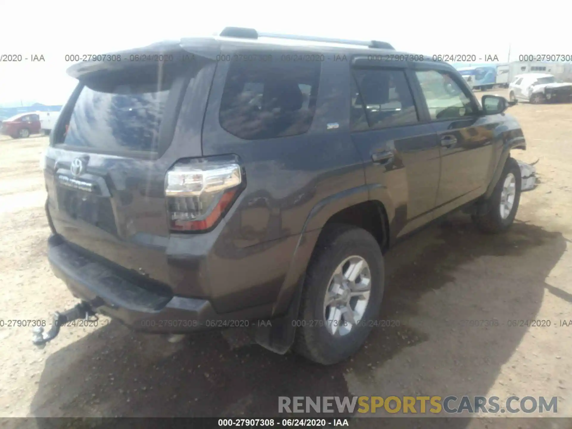 4 Фотография поврежденного автомобиля JTEBU5JR3K5638462 TOYOTA 4RUNNER 2019