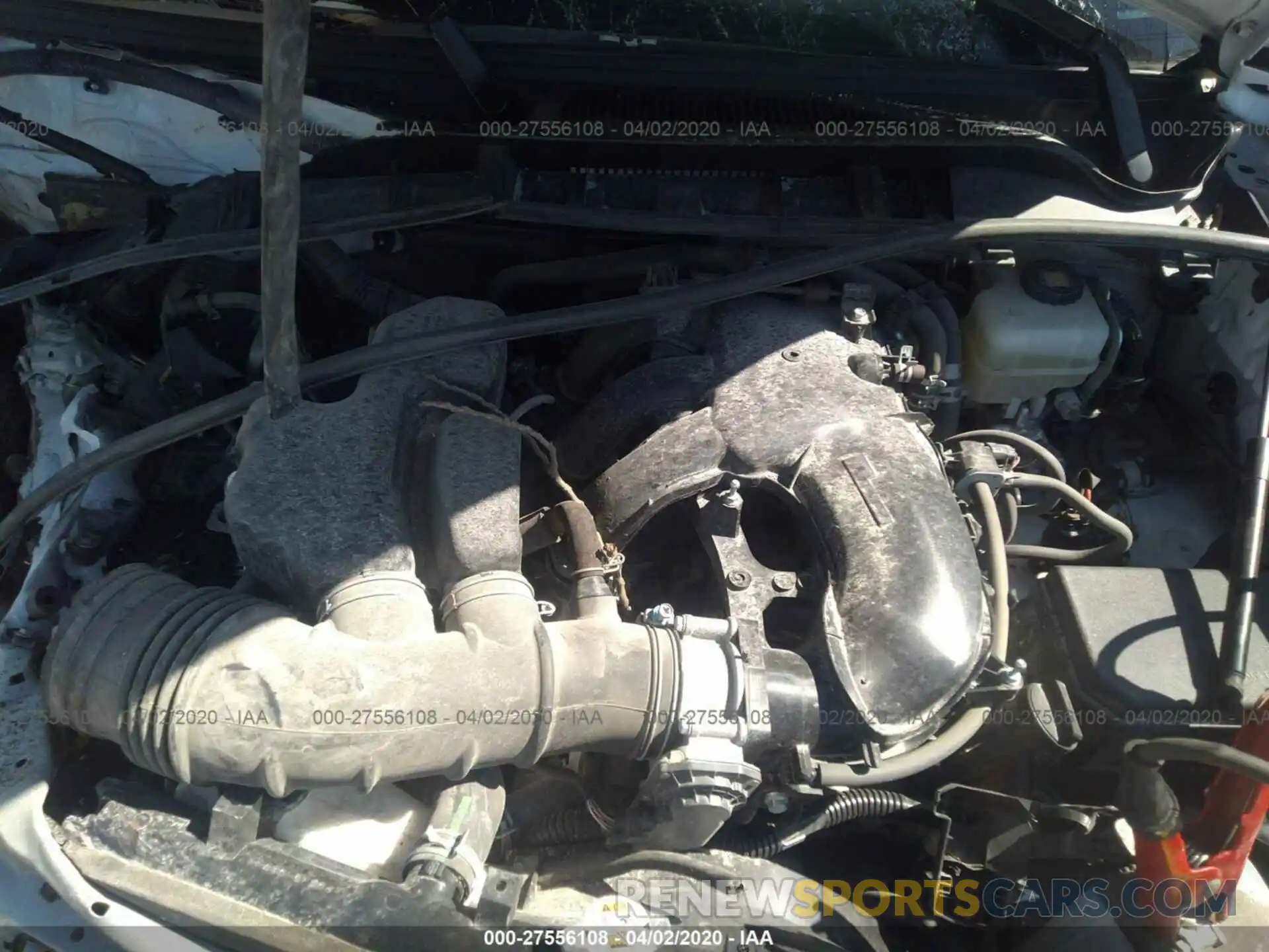 10 Photograph of a damaged car JTEBU5JR3K5641331 TOYOTA 4RUNNER 2019