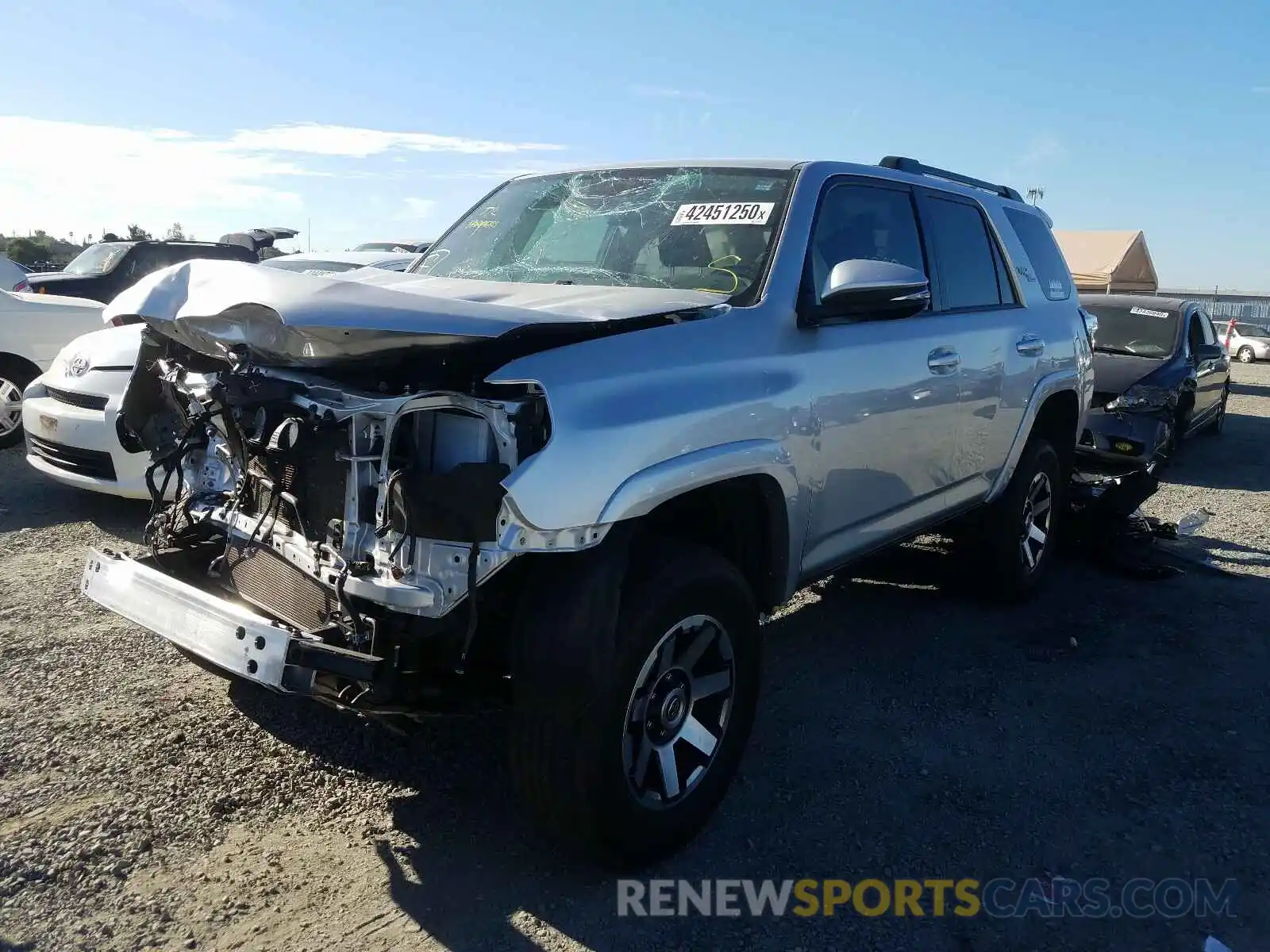 2 Photograph of a damaged car JTEBU5JR3K5641538 TOYOTA 4RUNNER 2019