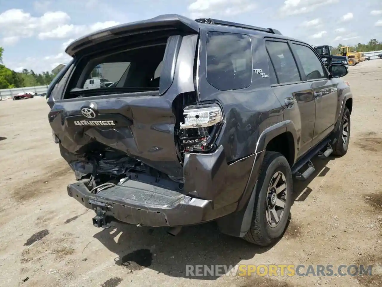 4 Фотография поврежденного автомобиля JTEBU5JR3K5642091 TOYOTA 4RUNNER 2019