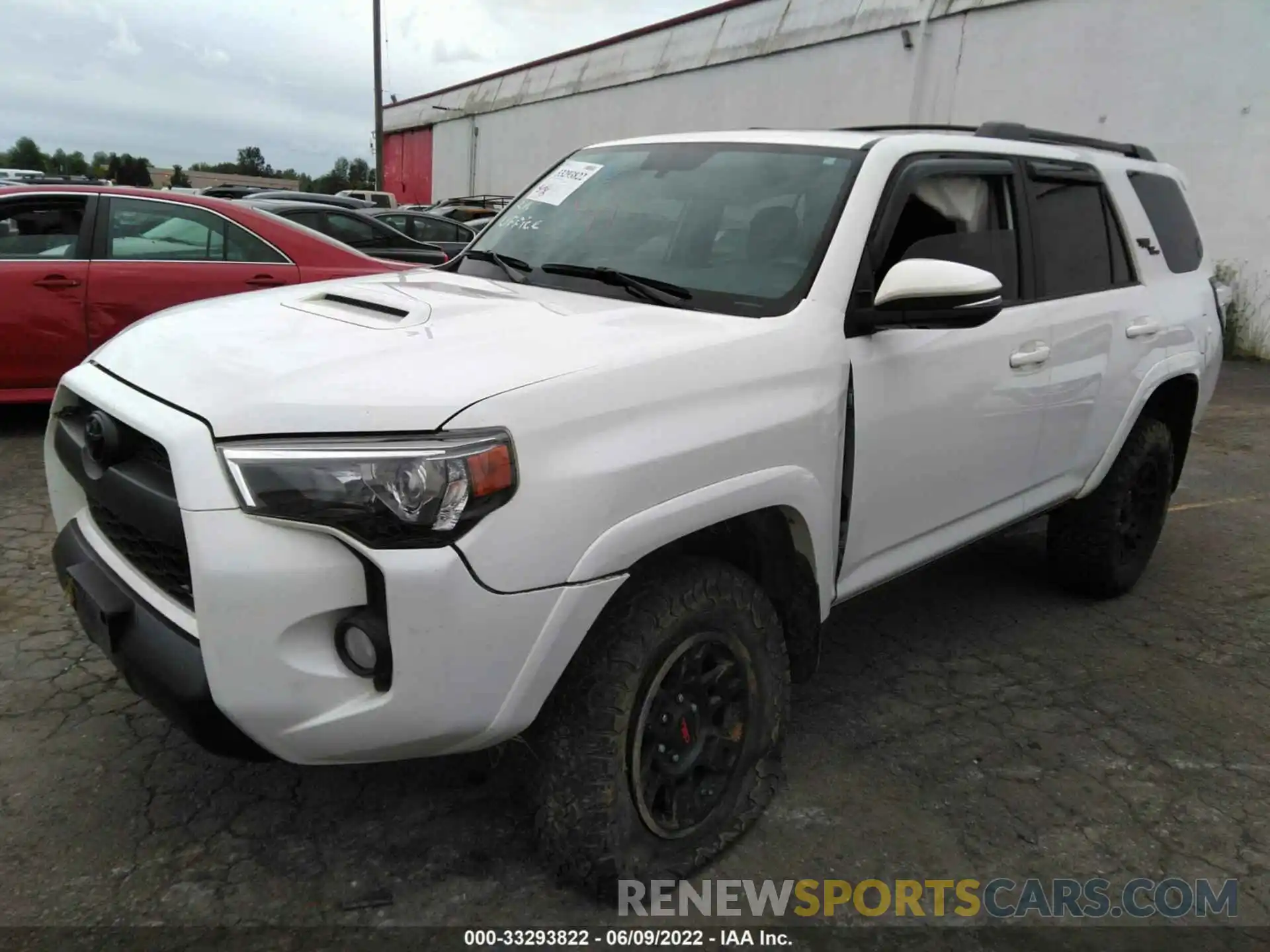 2 Photograph of a damaged car JTEBU5JR3K5645122 TOYOTA 4RUNNER 2019