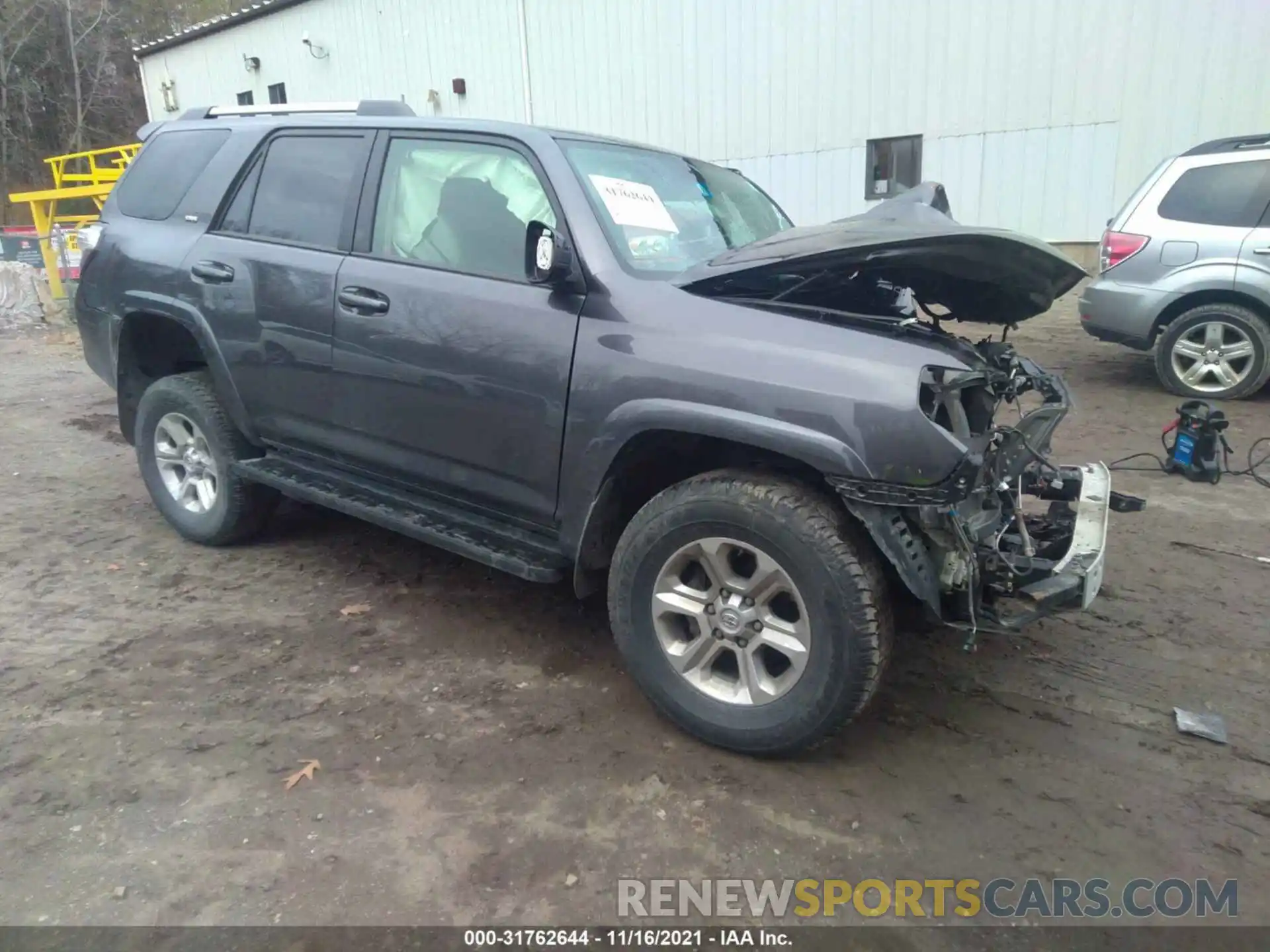 1 Фотография поврежденного автомобиля JTEBU5JR3K5647727 TOYOTA 4RUNNER 2019