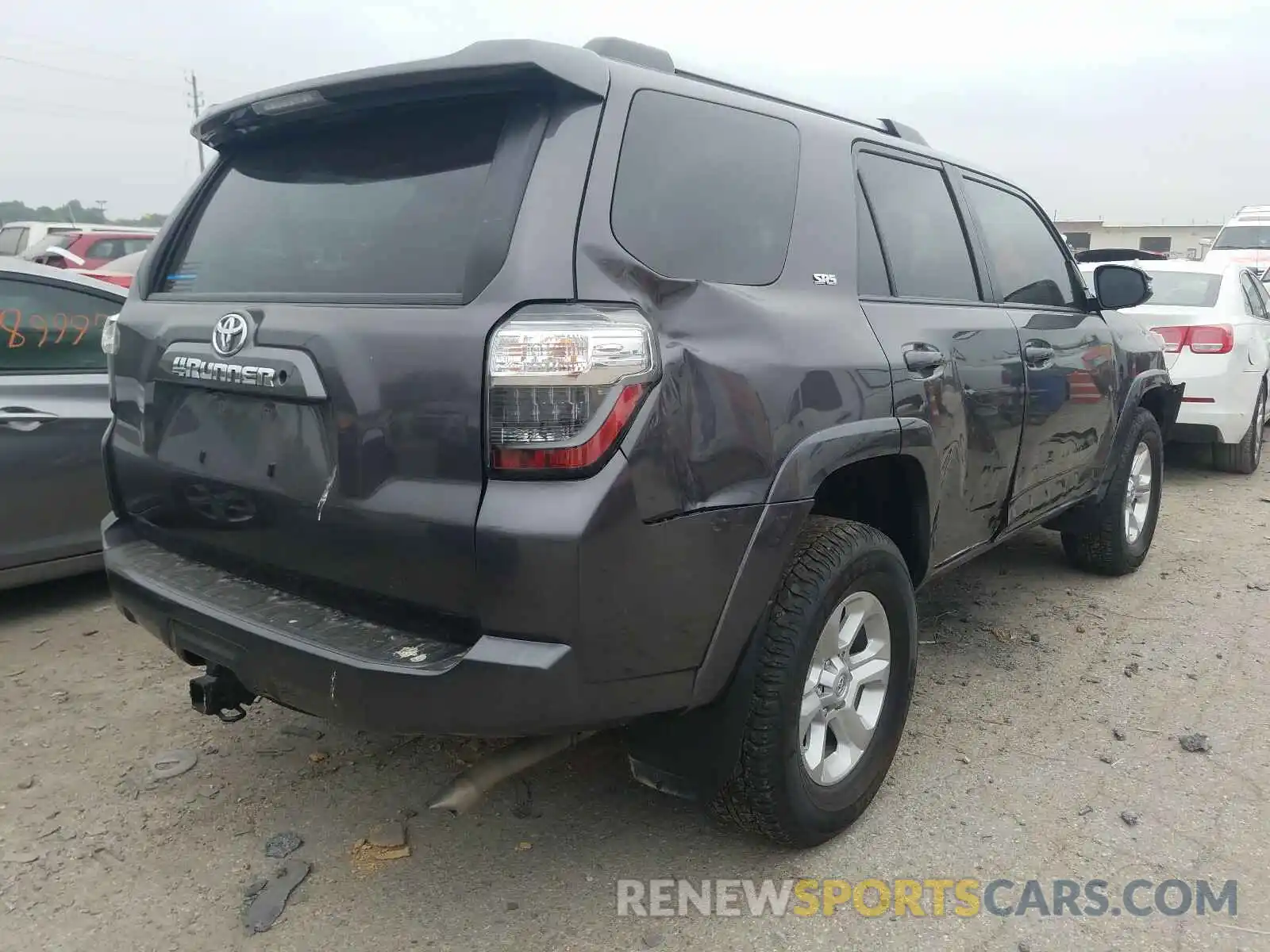 4 Фотография поврежденного автомобиля JTEBU5JR3K5649879 TOYOTA 4RUNNER 2019