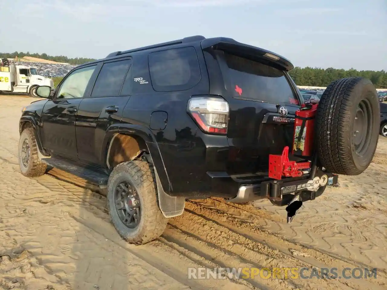 3 Фотография поврежденного автомобиля JTEBU5JR3K5651325 TOYOTA 4RUNNER 2019