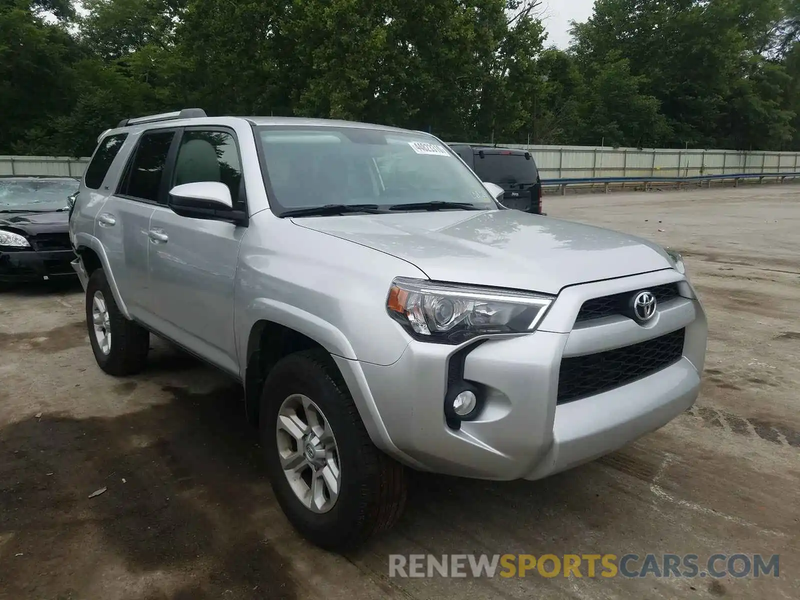 1 Photograph of a damaged car JTEBU5JR3K5653981 TOYOTA 4RUNNER 2019