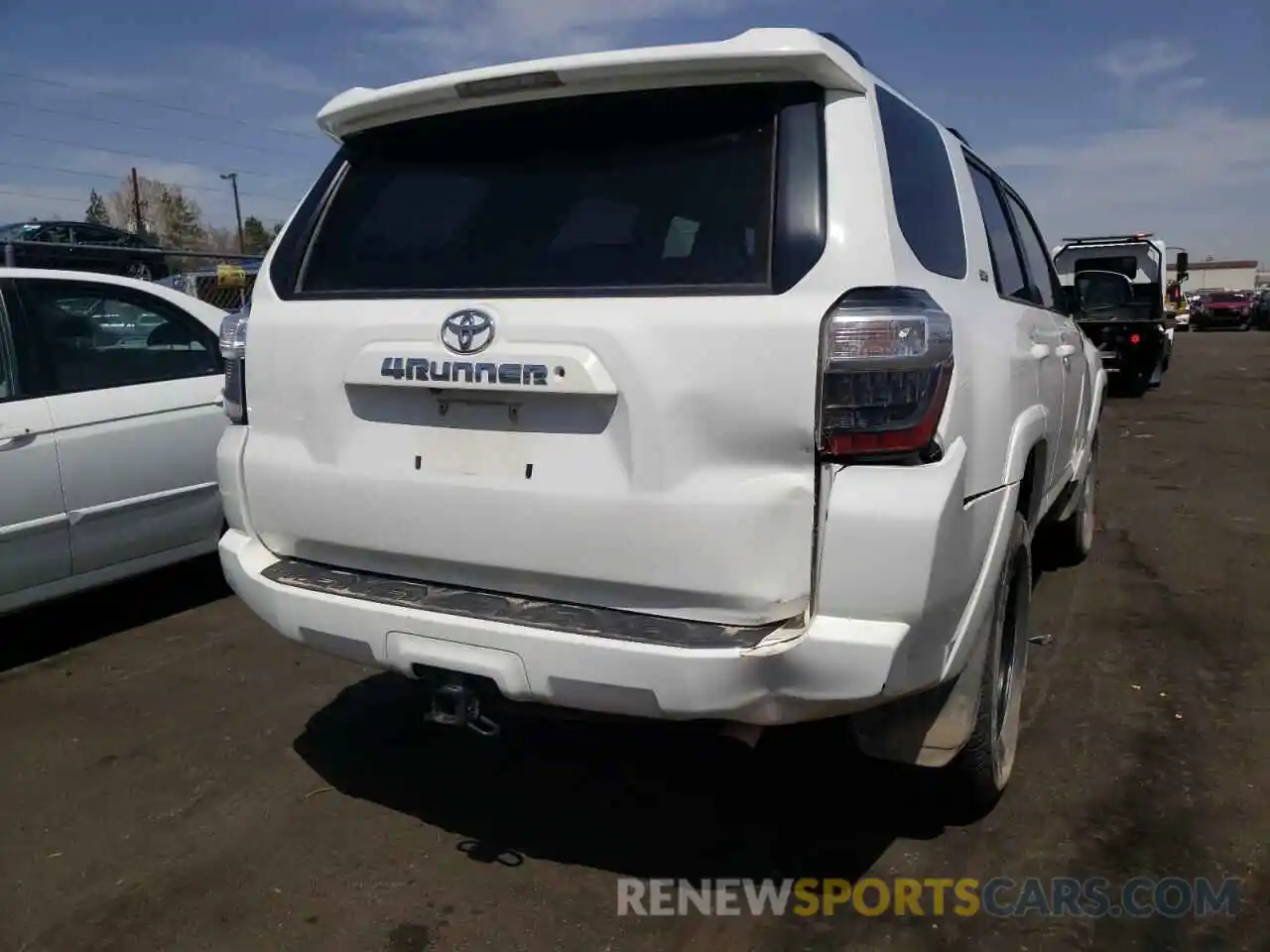 9 Photograph of a damaged car JTEBU5JR3K5654869 TOYOTA 4RUNNER 2019