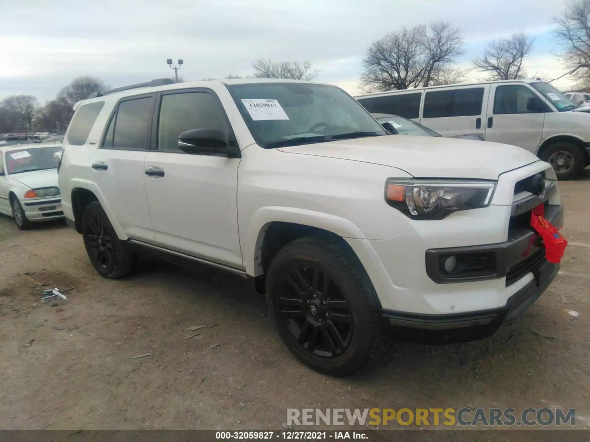 1 Photograph of a damaged car JTEBU5JR3K5656332 TOYOTA 4RUNNER 2019