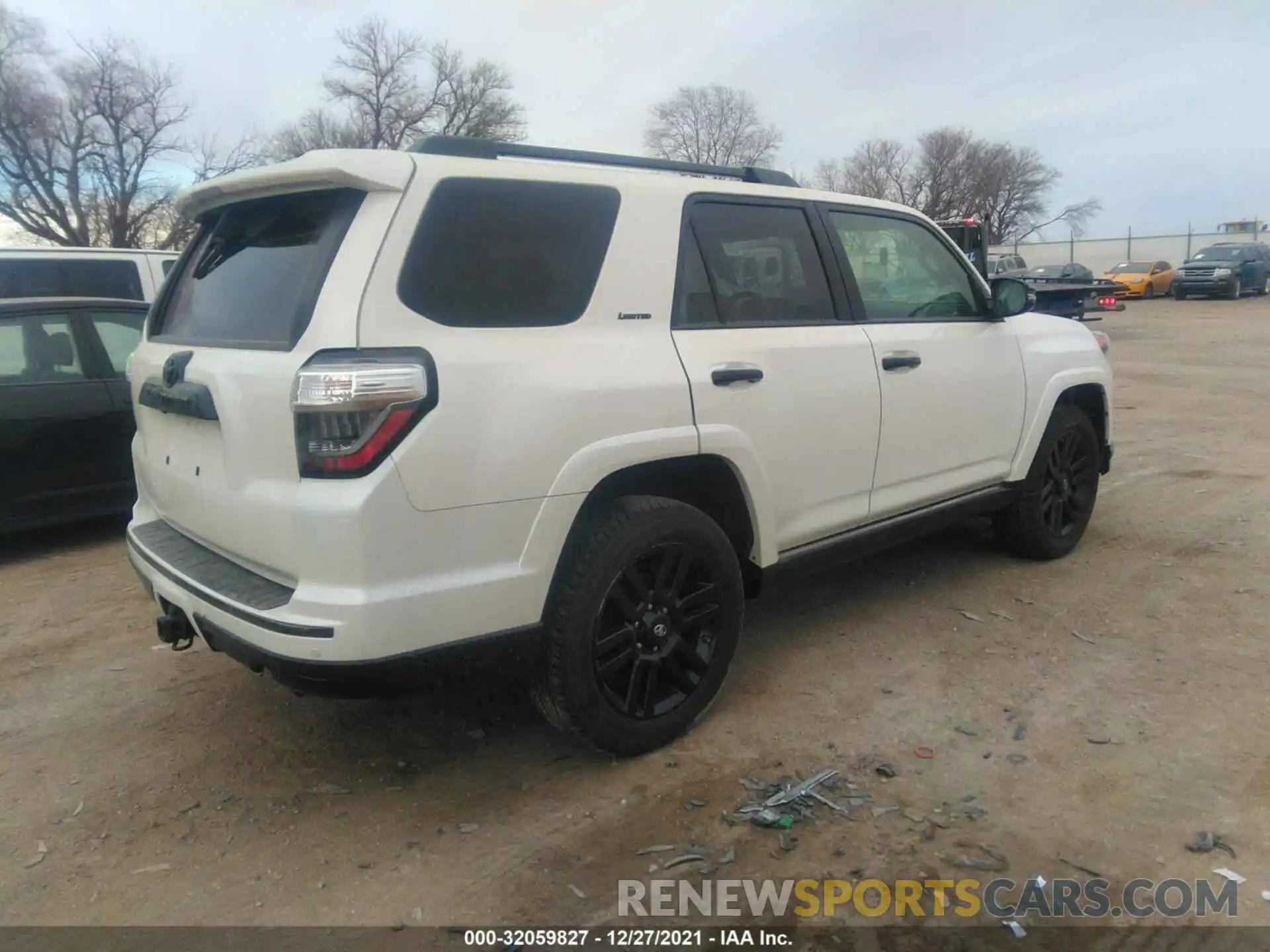 4 Фотография поврежденного автомобиля JTEBU5JR3K5656332 TOYOTA 4RUNNER 2019