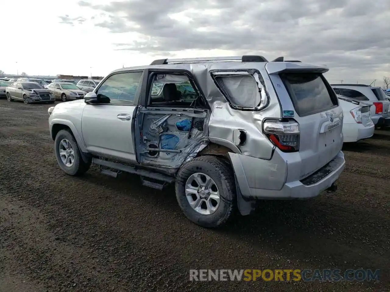 3 Photograph of a damaged car JTEBU5JR3K5657142 TOYOTA 4RUNNER 2019