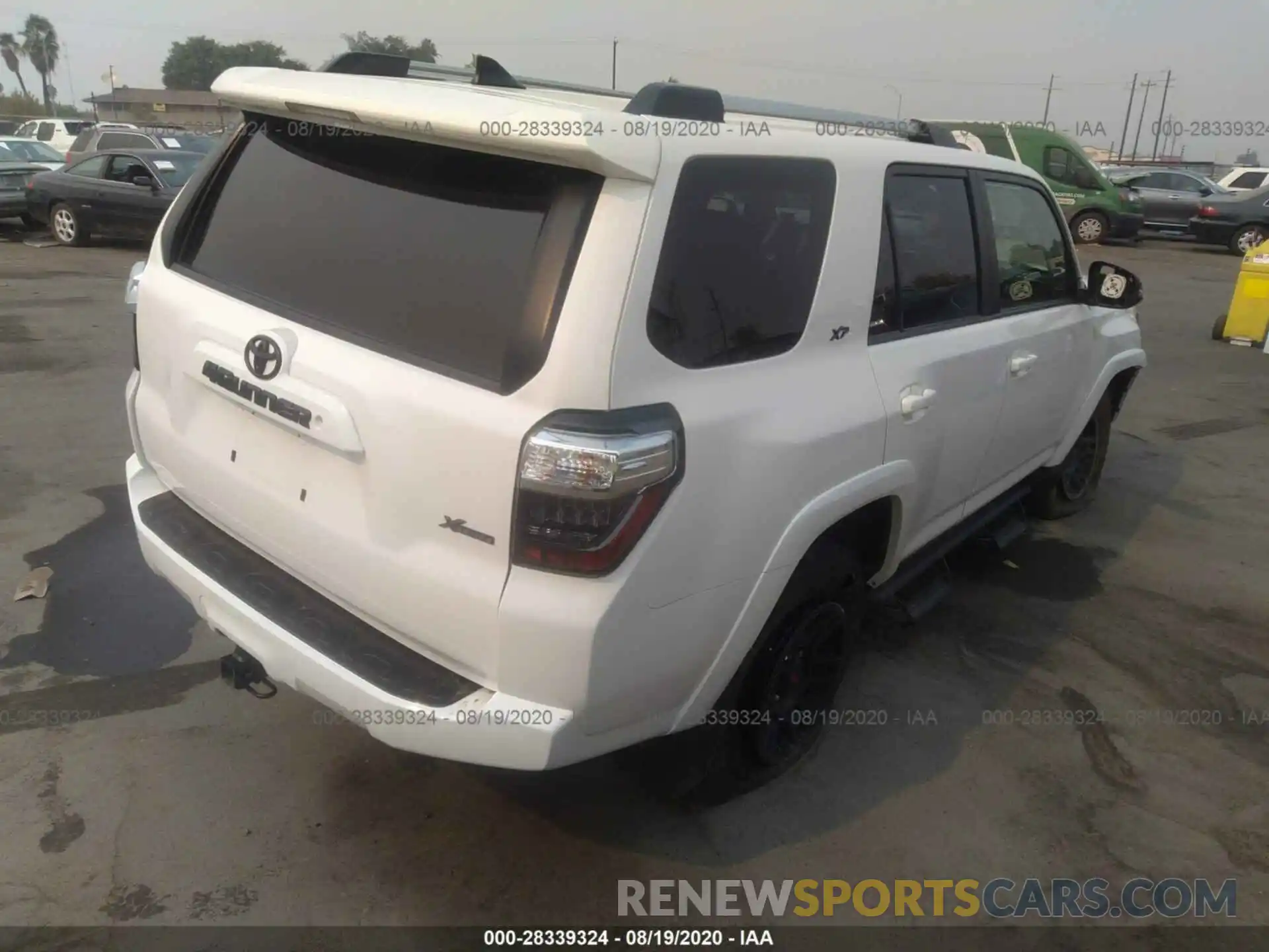 4 Фотография поврежденного автомобиля JTEBU5JR3K5658436 TOYOTA 4RUNNER 2019