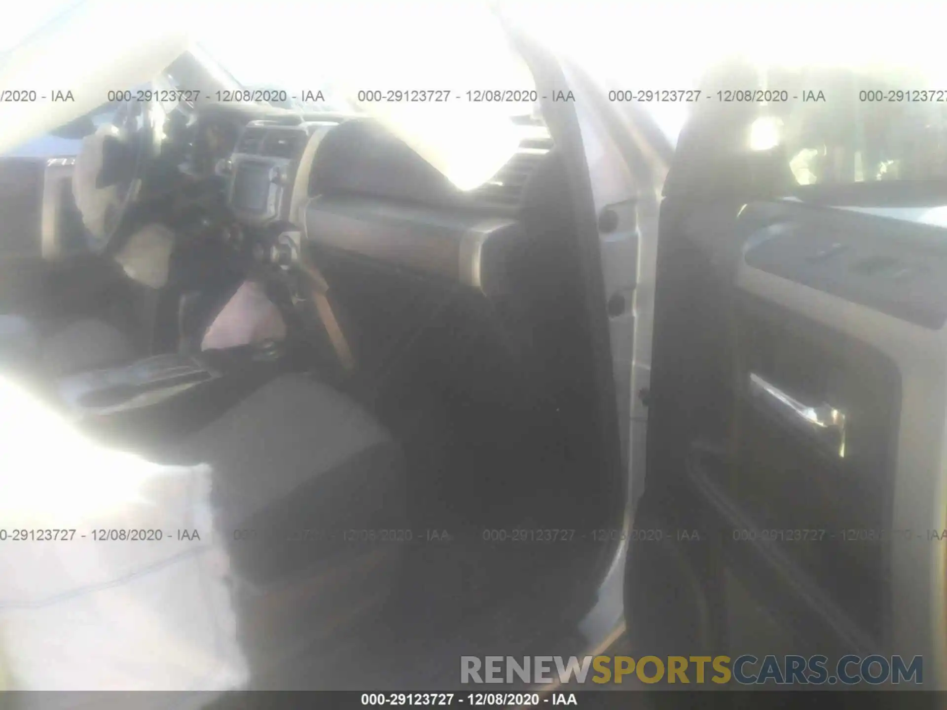 5 Photograph of a damaged car JTEBU5JR3K5659313 TOYOTA 4RUNNER 2019