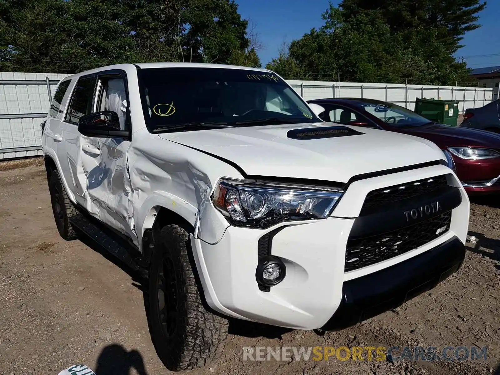 1 Photograph of a damaged car JTEBU5JR3K5660459 TOYOTA 4RUNNER 2019