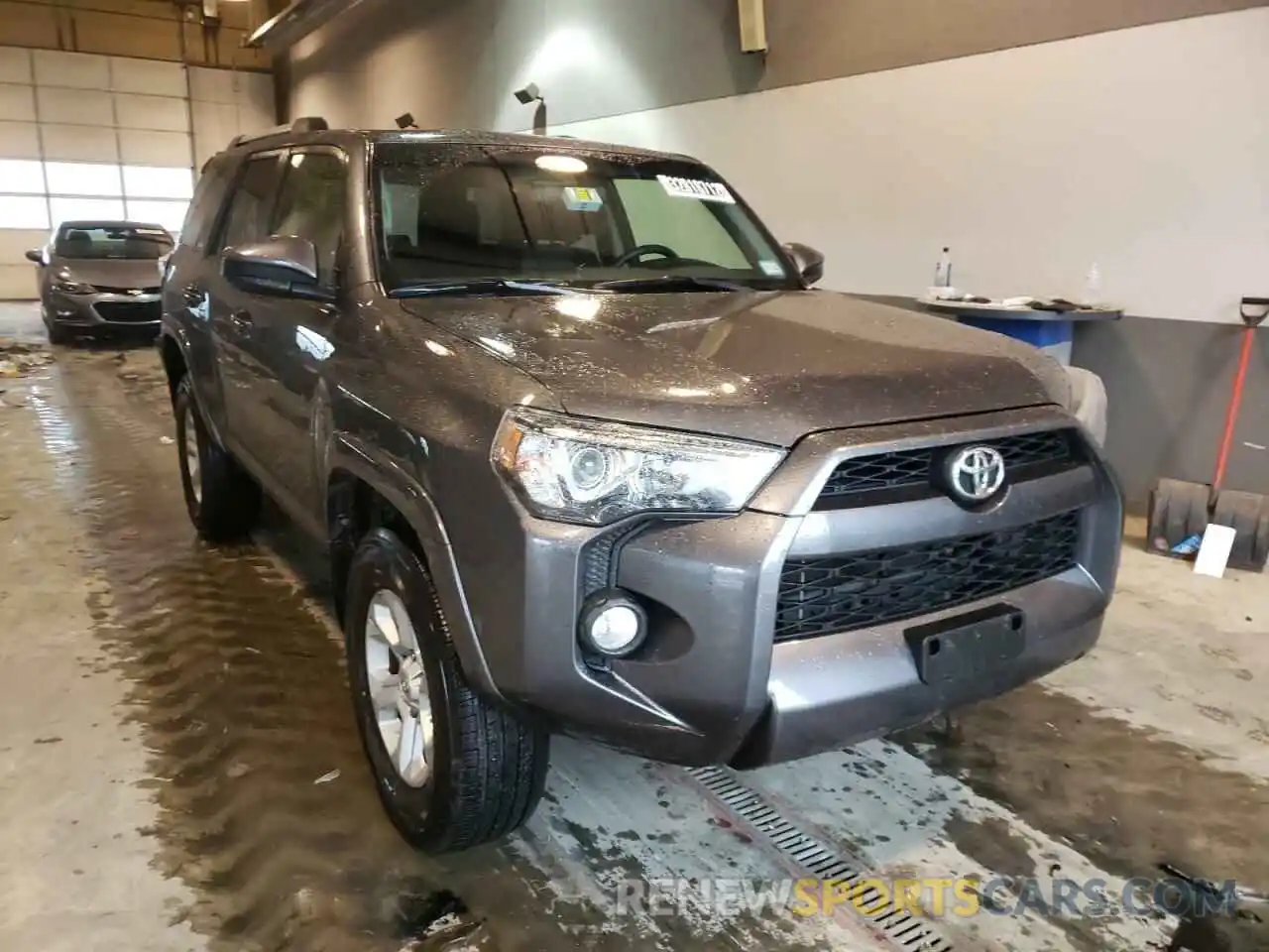 1 Photograph of a damaged car JTEBU5JR3K5661899 TOYOTA 4RUNNER 2019