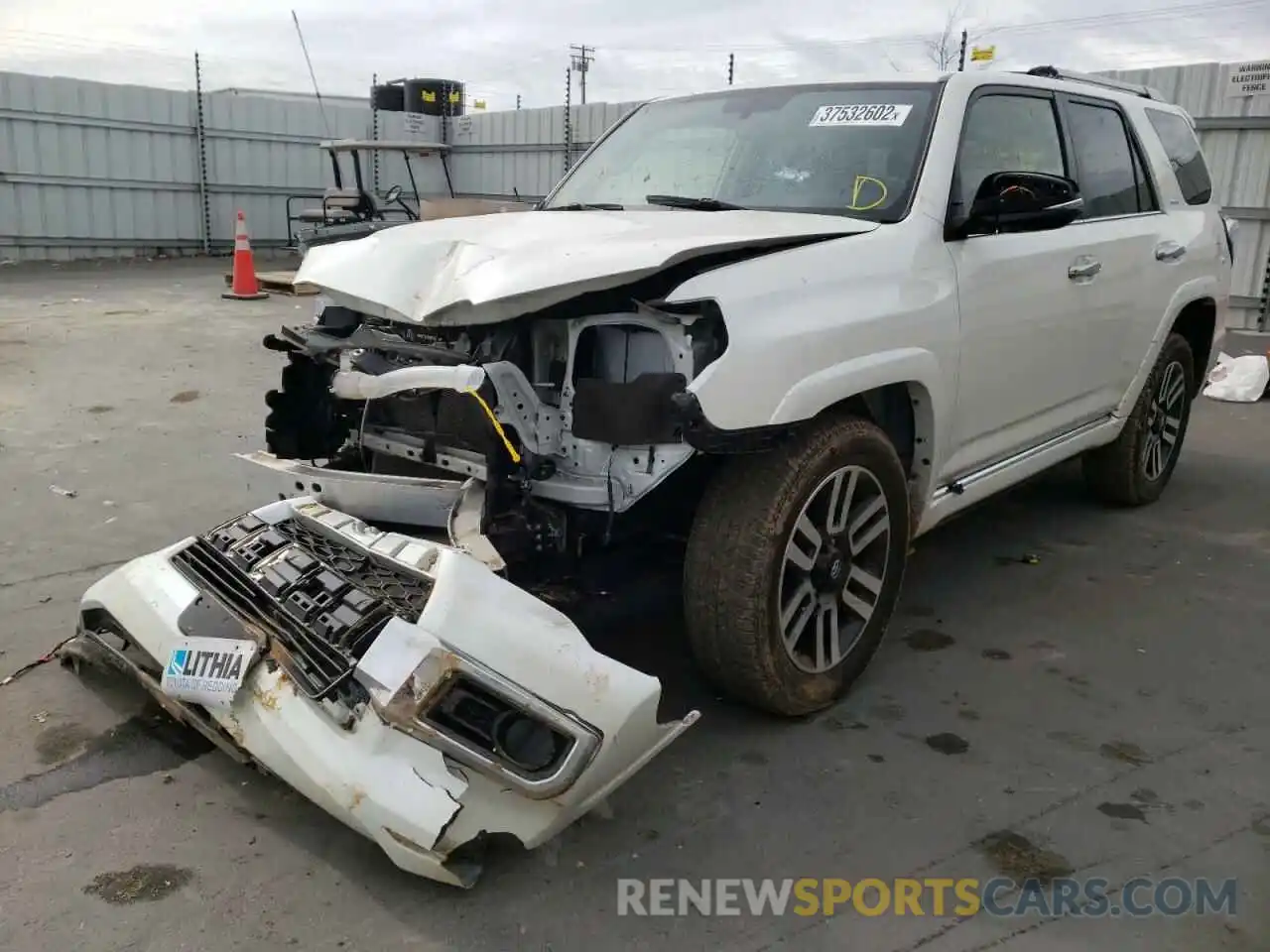 2 Photograph of a damaged car JTEBU5JR3K5664768 TOYOTA 4RUNNER 2019